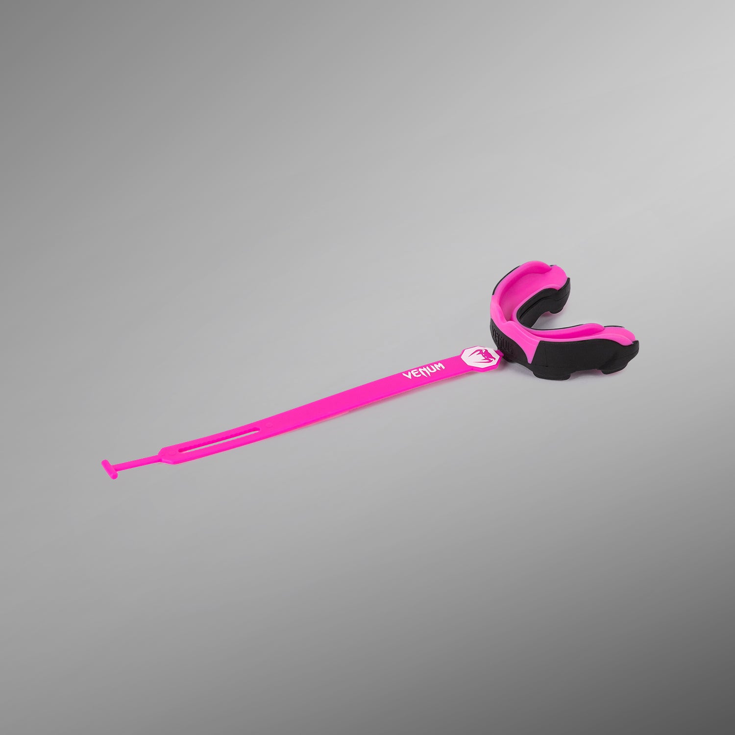 venum-predator-mundschutz-schwarz-rosa-mit-ohne-riemen image 3