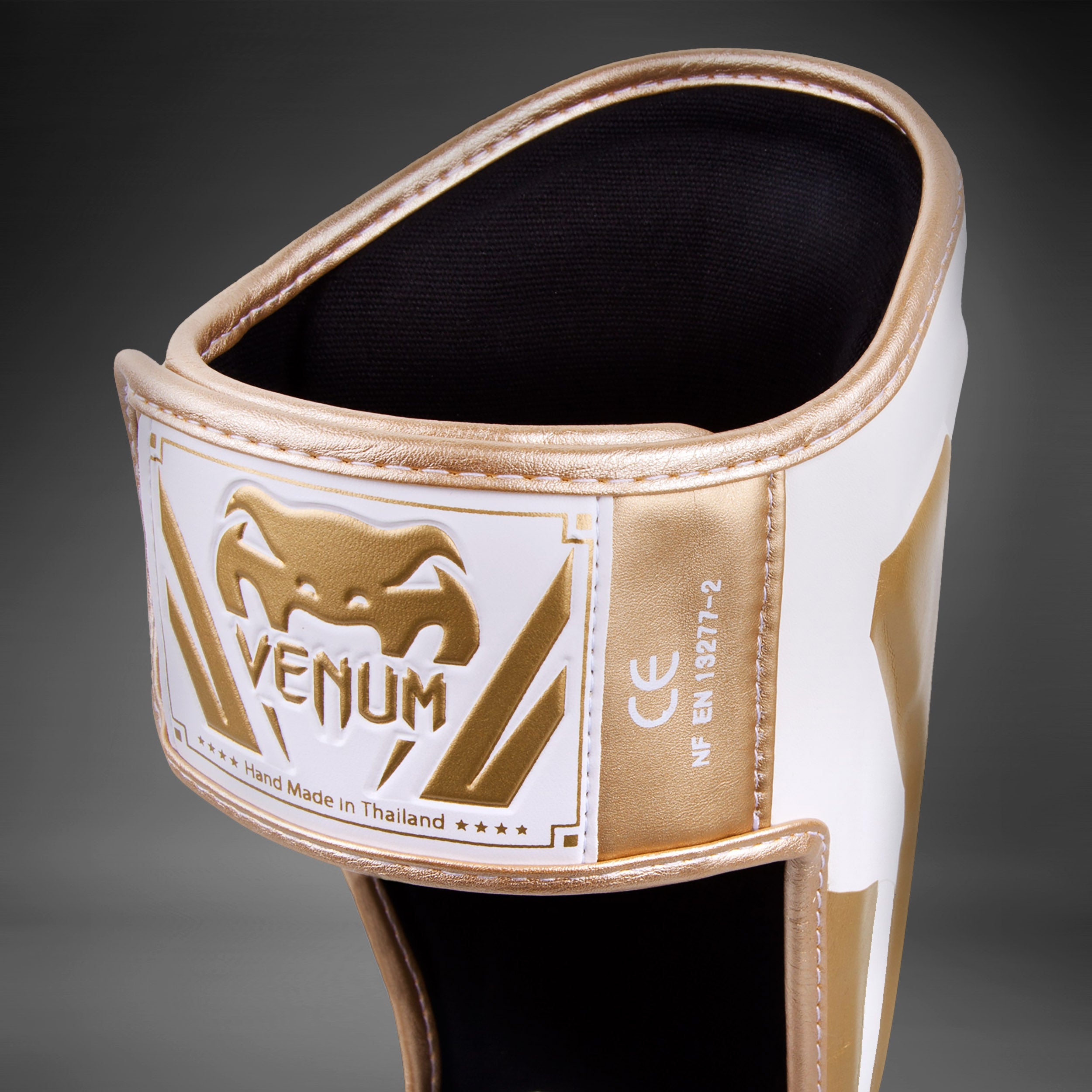 venum-elite-standup-schienbeinsch-tzer-wei-gold image 2