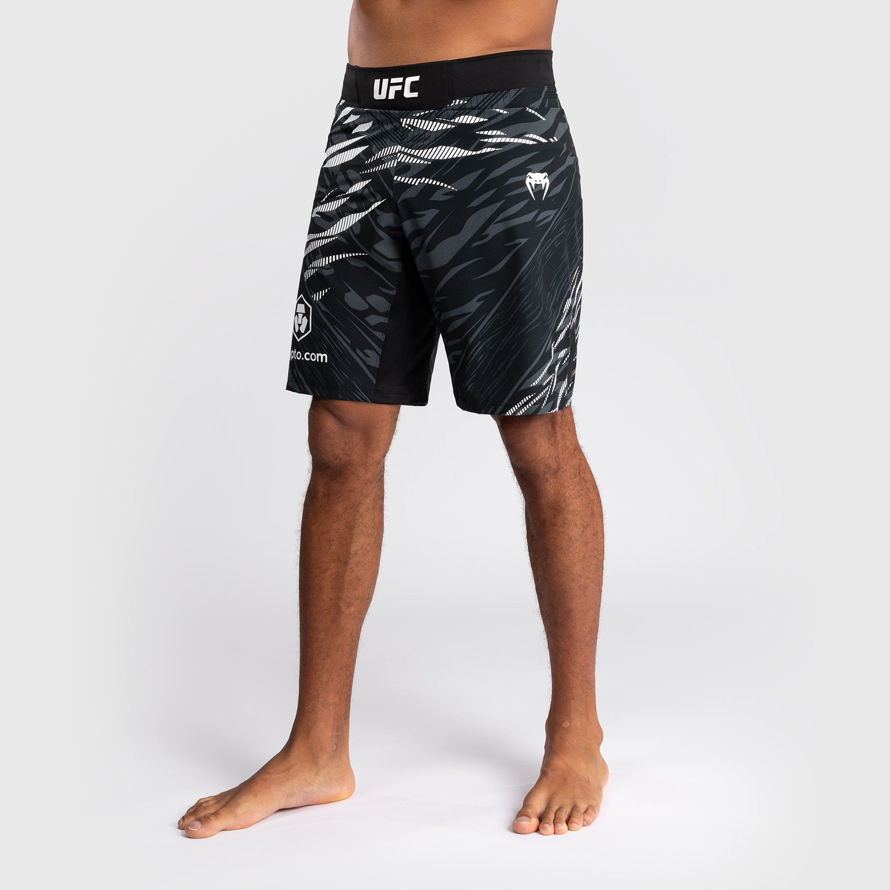 ufc-fusion-by-venum-authentic-fight-night-fight-short-long-fit-herren-schwarz-pe image 4