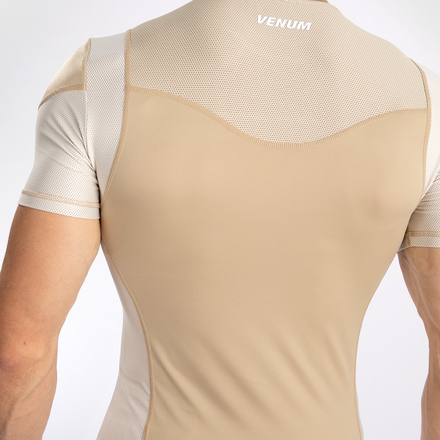 venum-tempest-rashguard-kurzarm-herren-beige-sand image 5