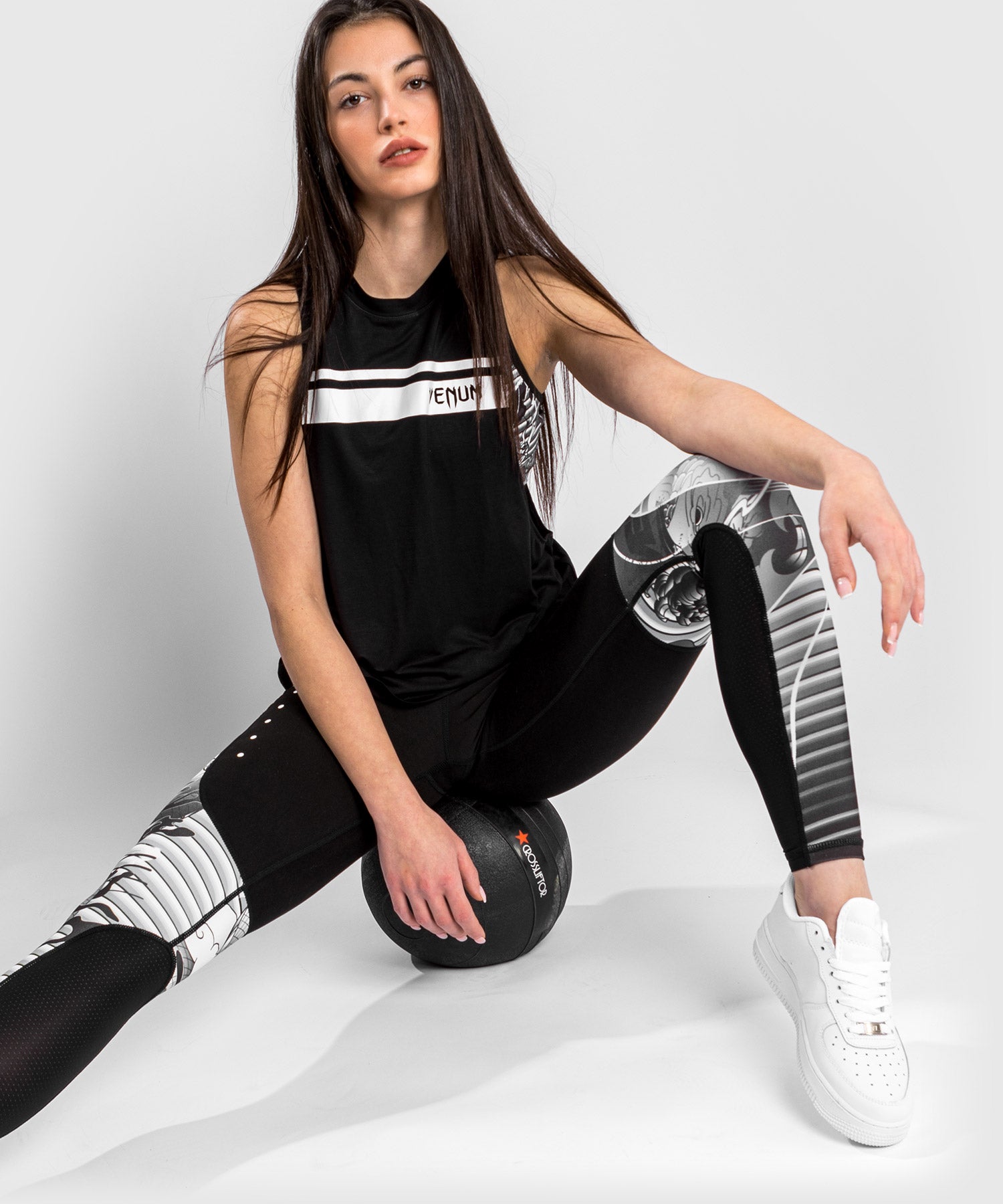 venum-ykz21-tank-top-damen-schwarz-wei image 2