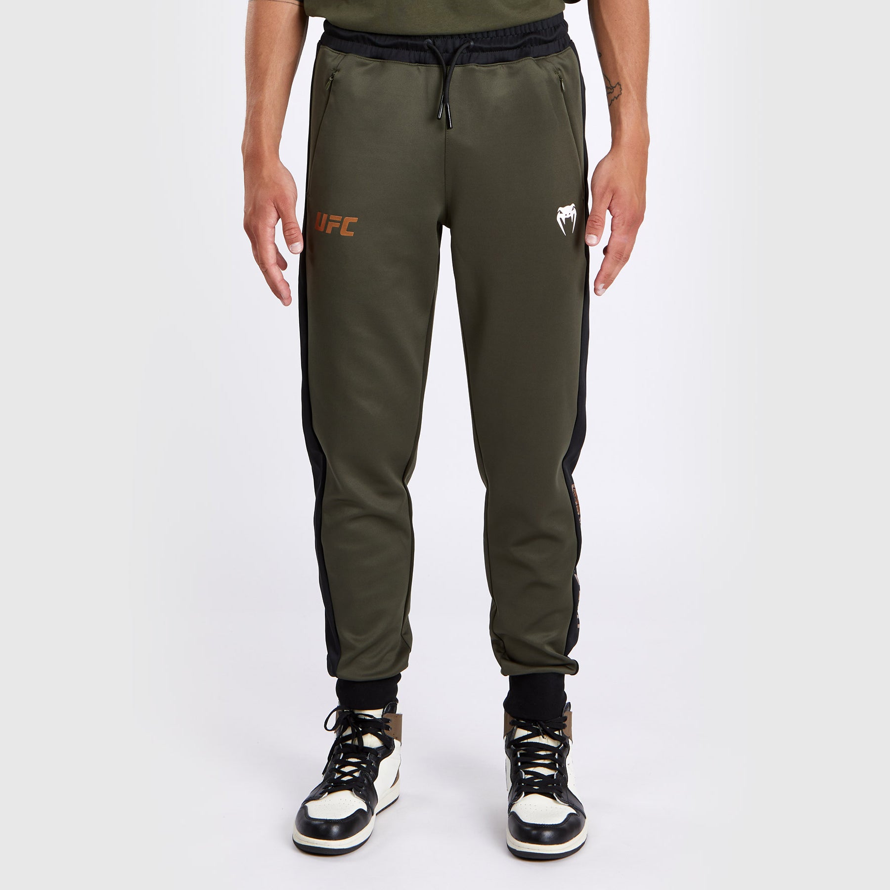 ufc-adrenaline-by-venum-fight-week-herren-performance-jogginghose-khaki-bronze image 1