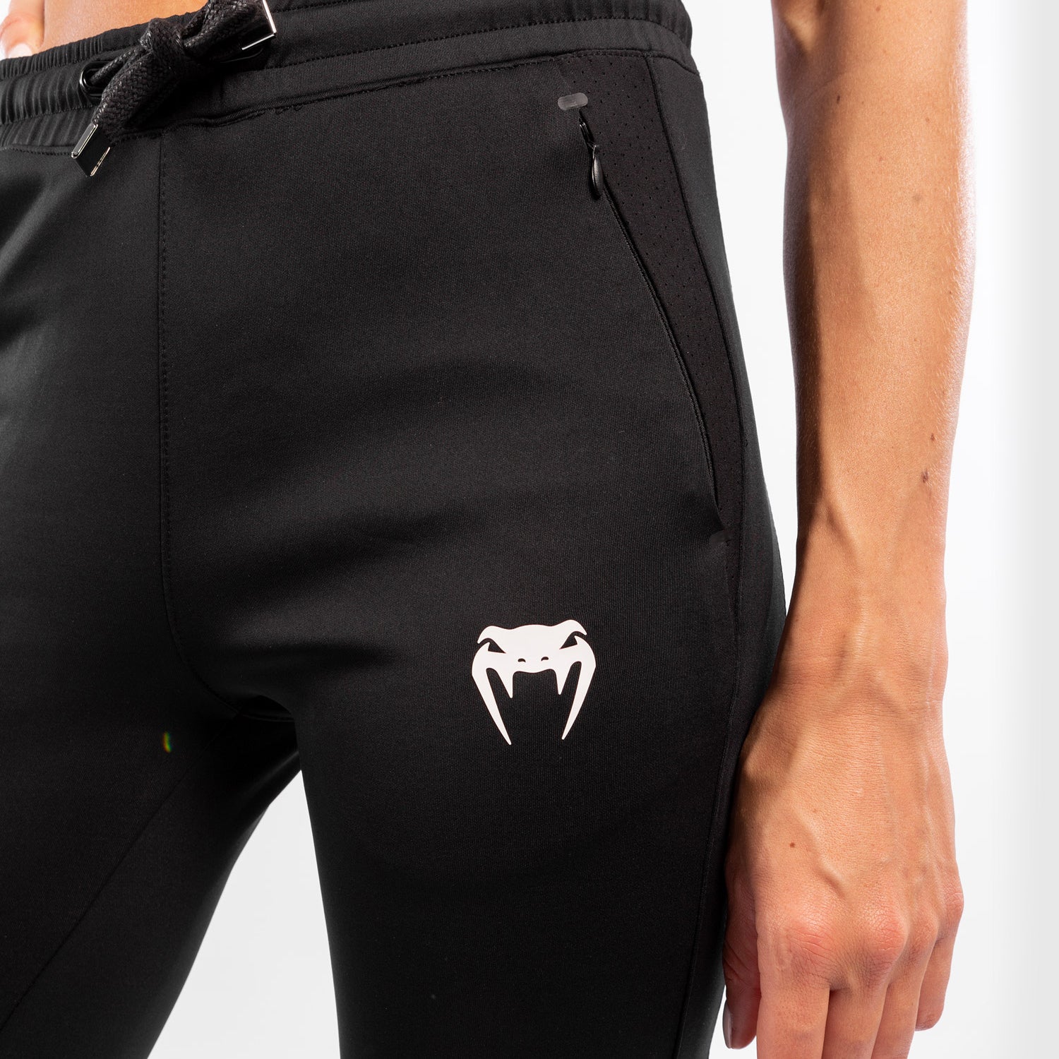 venum-ufc-authentic-fight-night-damen-walkout-pant-schwarz image 4