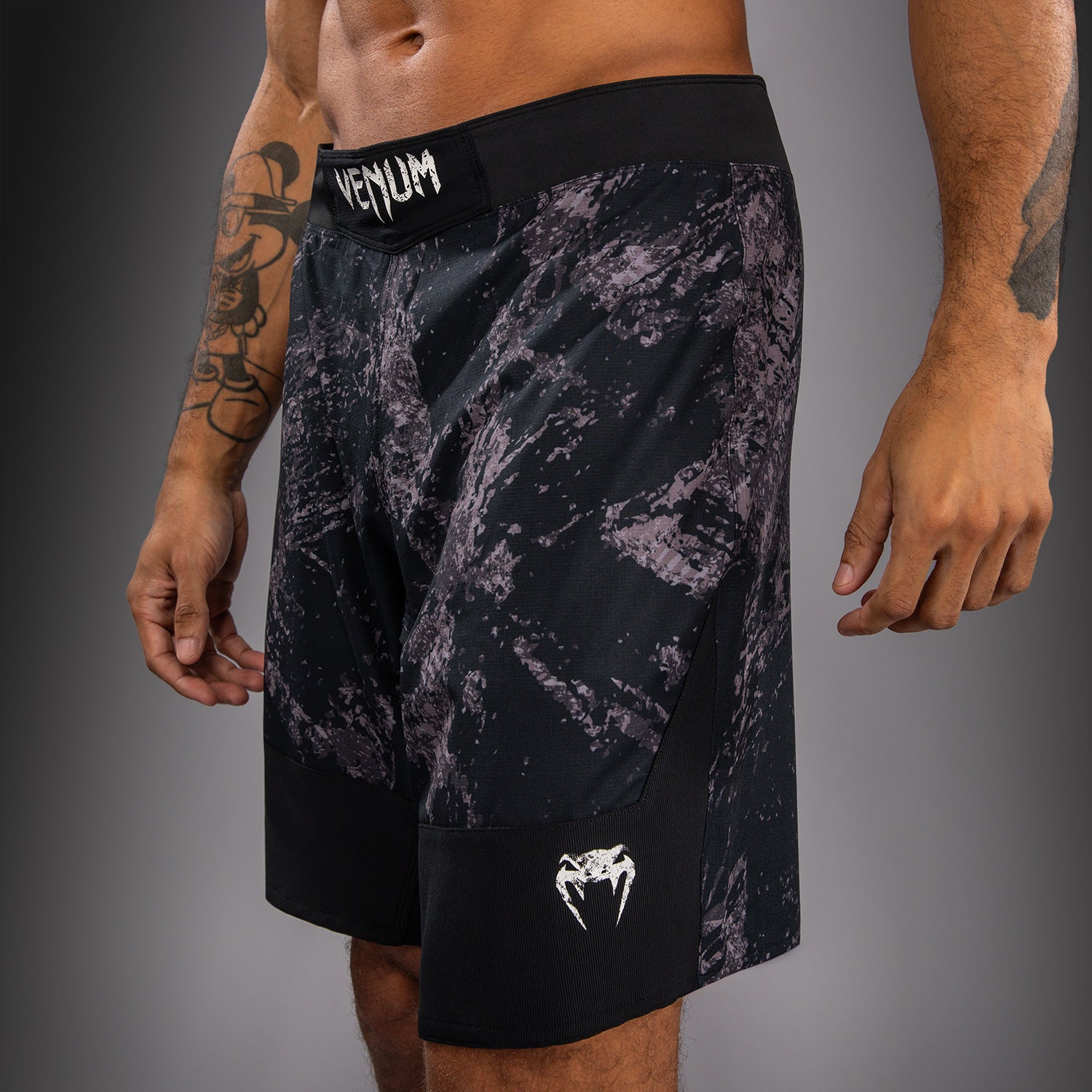 venum-rage-workout-fightshorts-schwarz-grau-herren-mma-bjj-shorts image 7