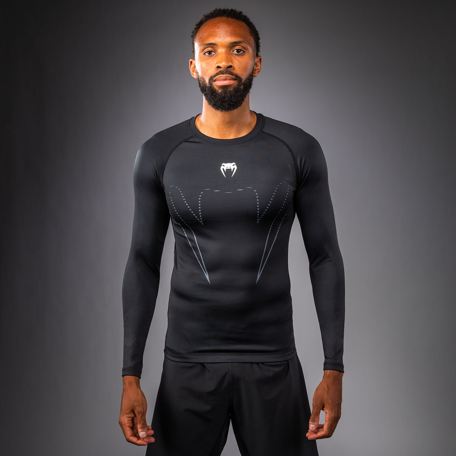 venum-edge-langarm-rashguard-schwarz-sand image 1