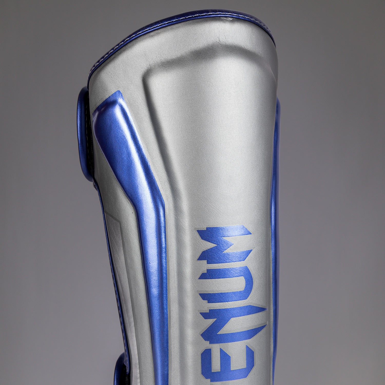 venum-elite-schienbeinschoner-grau-spezialausgabe image 4
