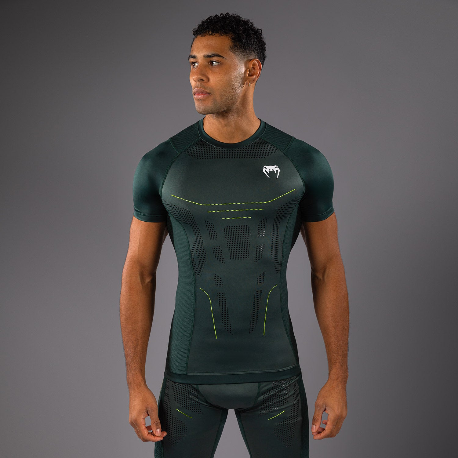 venum-technical-3-0-kurzarm-rashguard-herren-waldgr-n image 1