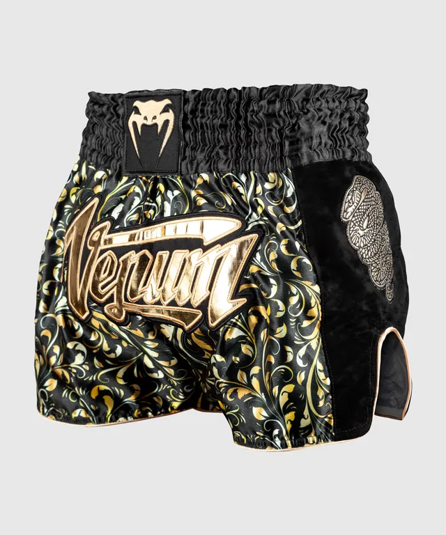 venum-absolute-muay-thai-shorts-schwarz-gold image 1