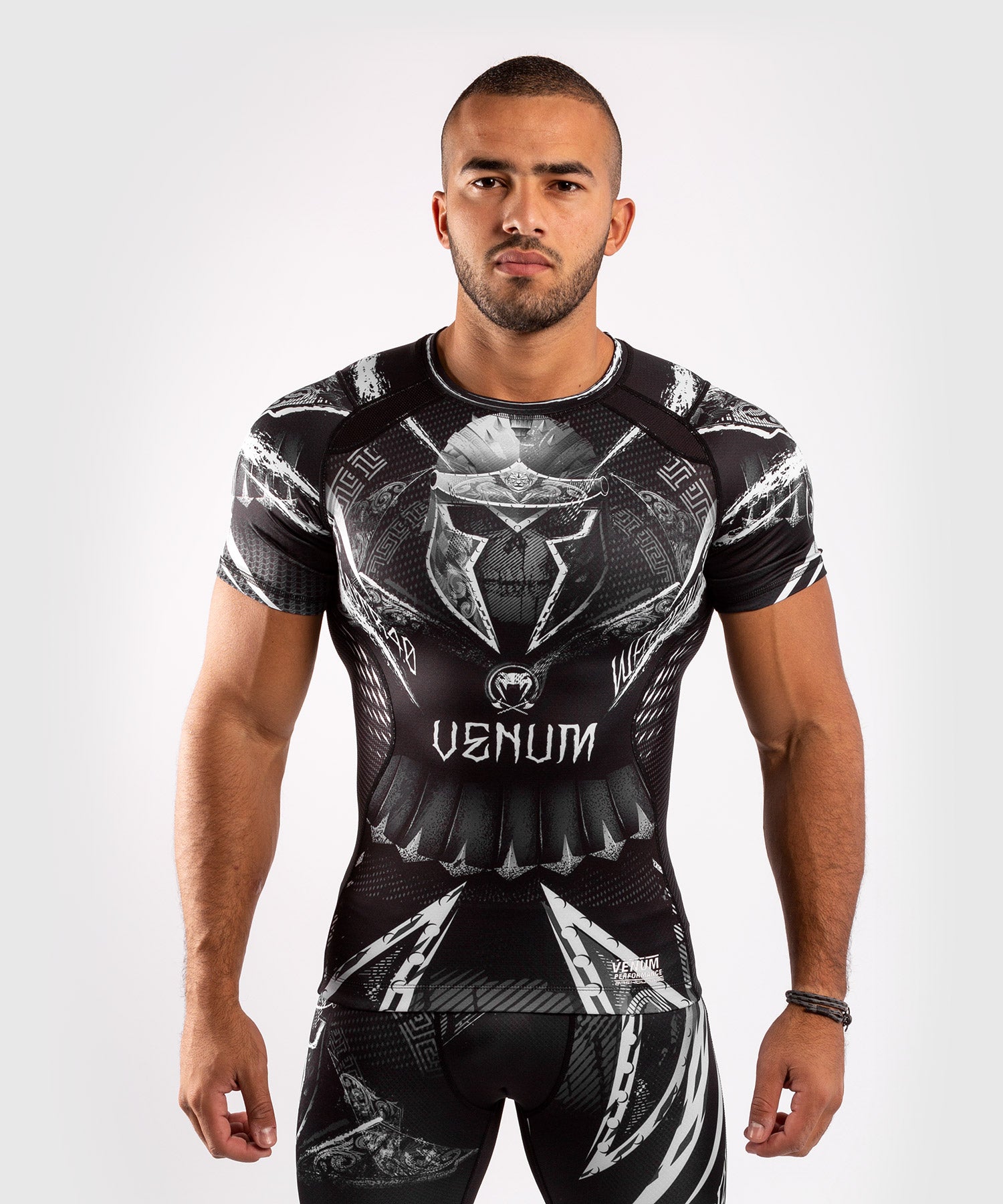 venum-gldtr-4-0-kurzarm-rashguard-wei-schwarz image 1