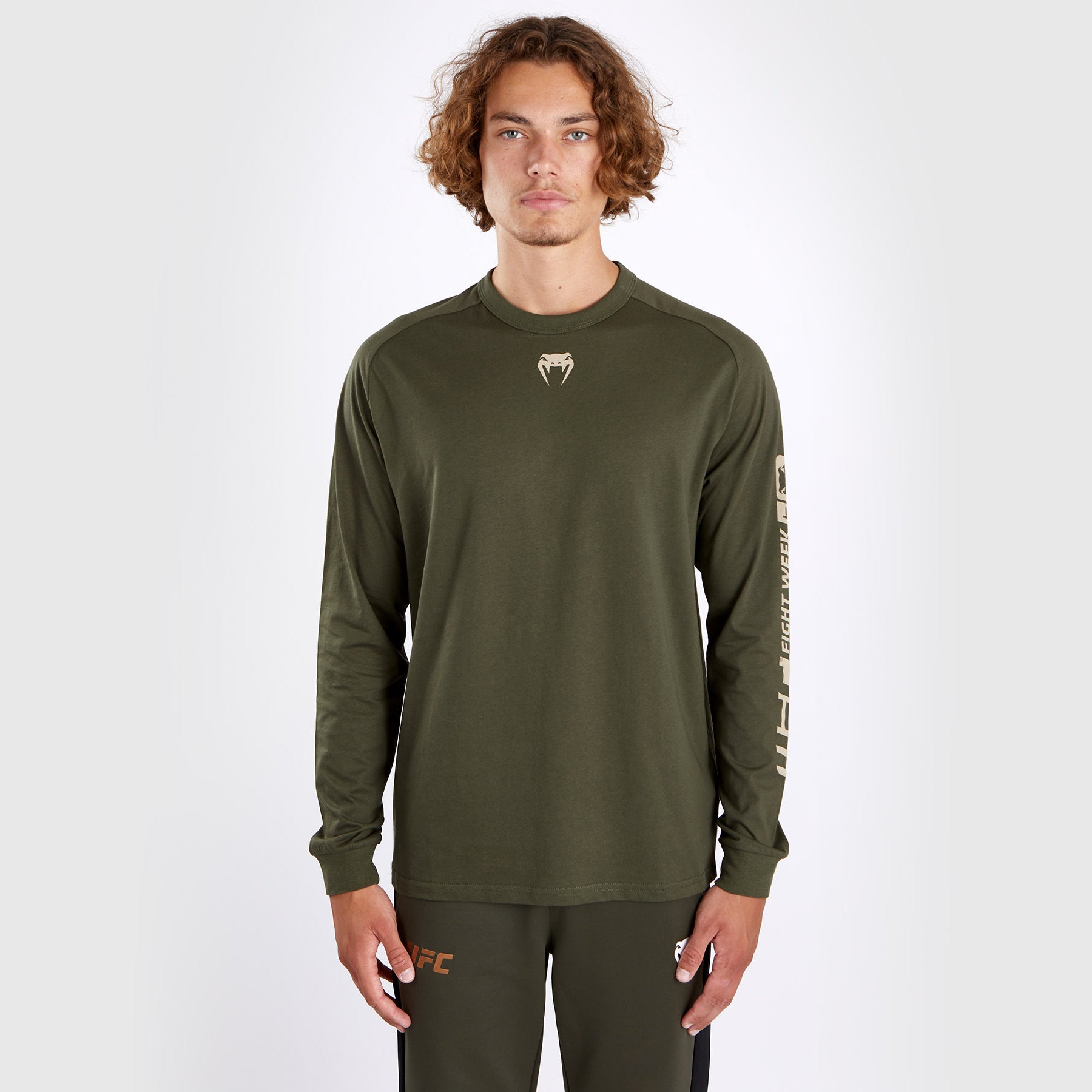 ufc-adrenaline-by-venum-fight-week-langarm-t-shirt-herren-khaki image 1