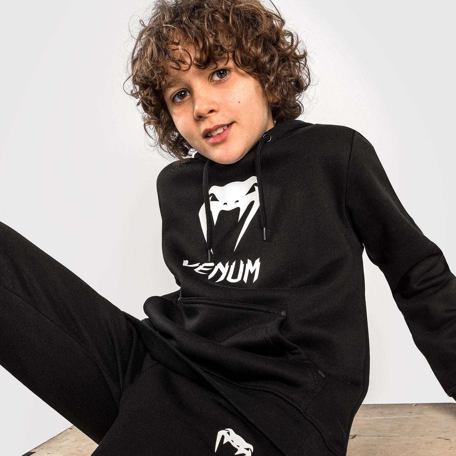 venum-classic-jogginghose-f-r-kinder-schwarz image 2