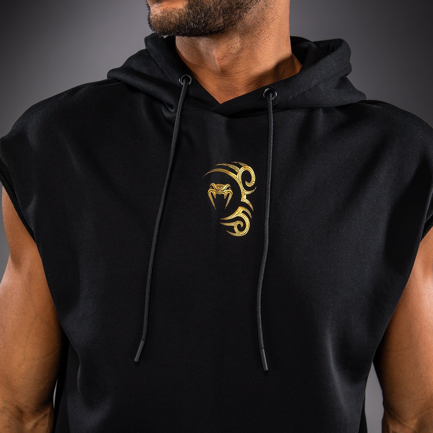 venum-x-mike-tyson-tiger-rmelloser-kapuzenpullover-schwarz-gold image 6