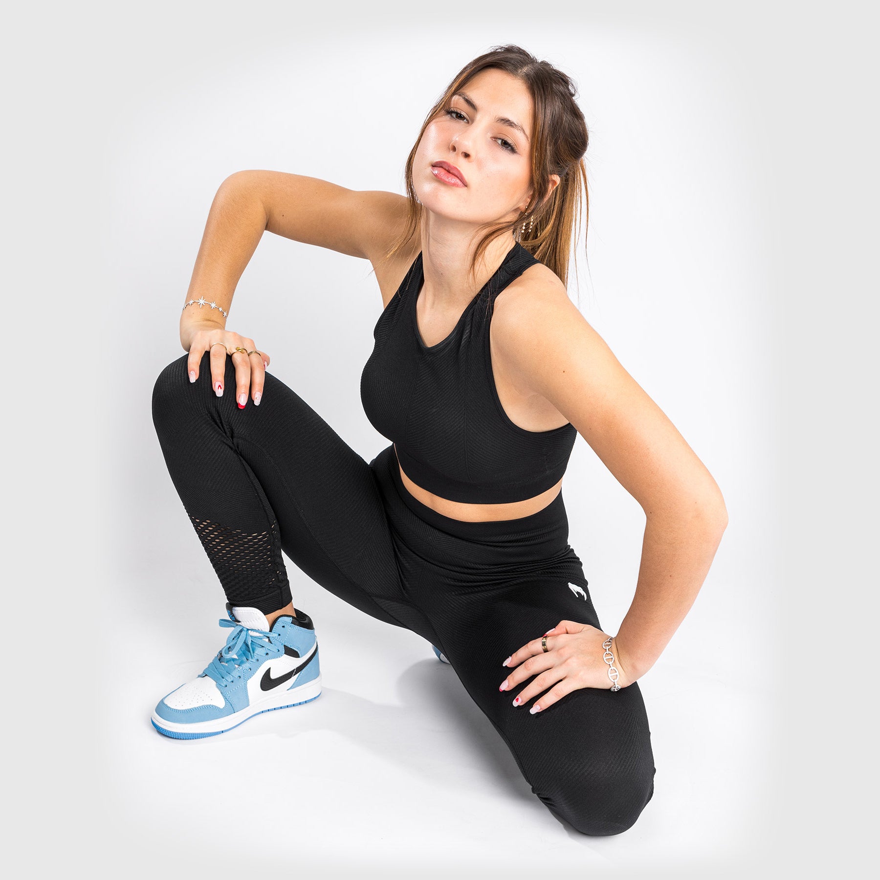 venum-sparring-seamless-leggings-damen-schwarz-2 image 4