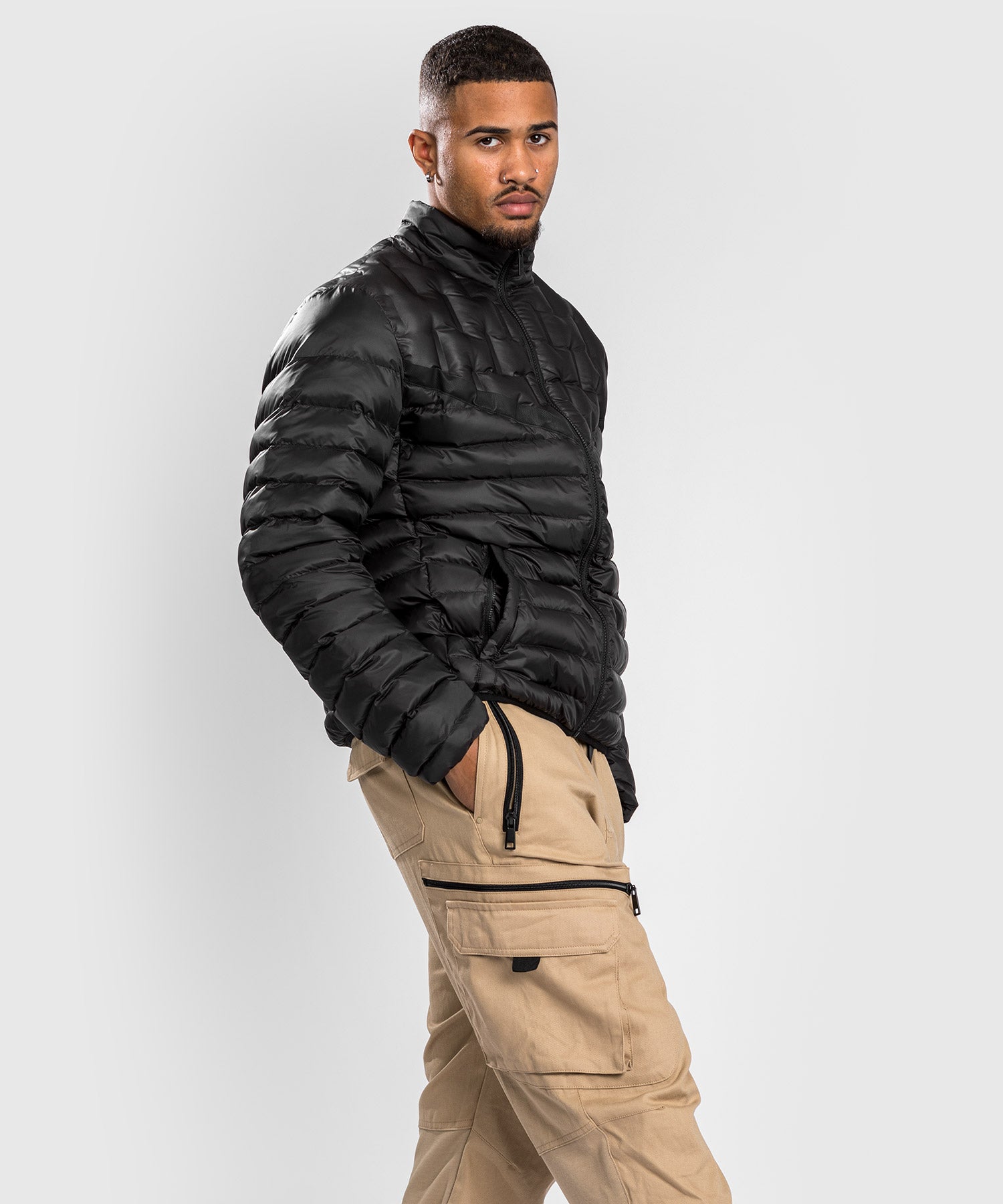 venum-elite-light-daunenjacke-unisex-schwarz image 4
