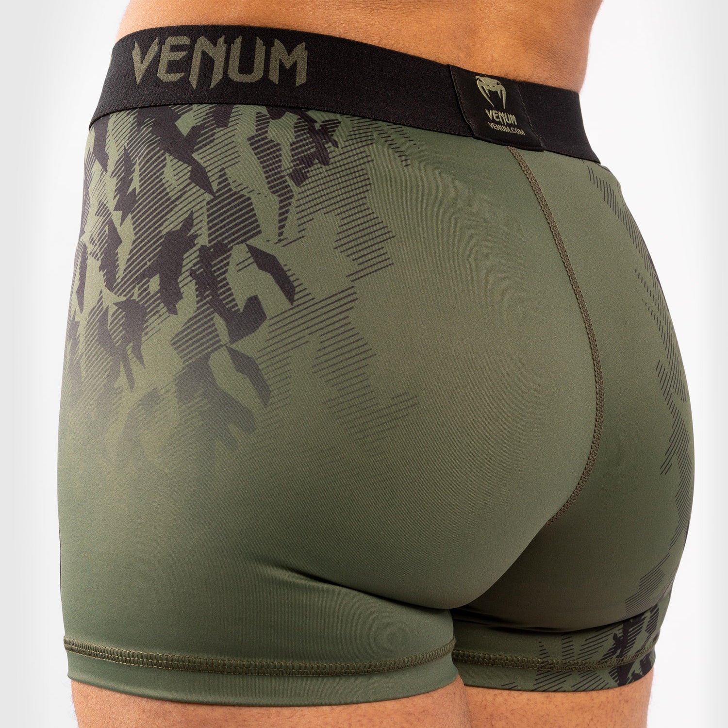 venum-ufc-authentic-fight-week-damen-kompressionsshorts-khaki image 5