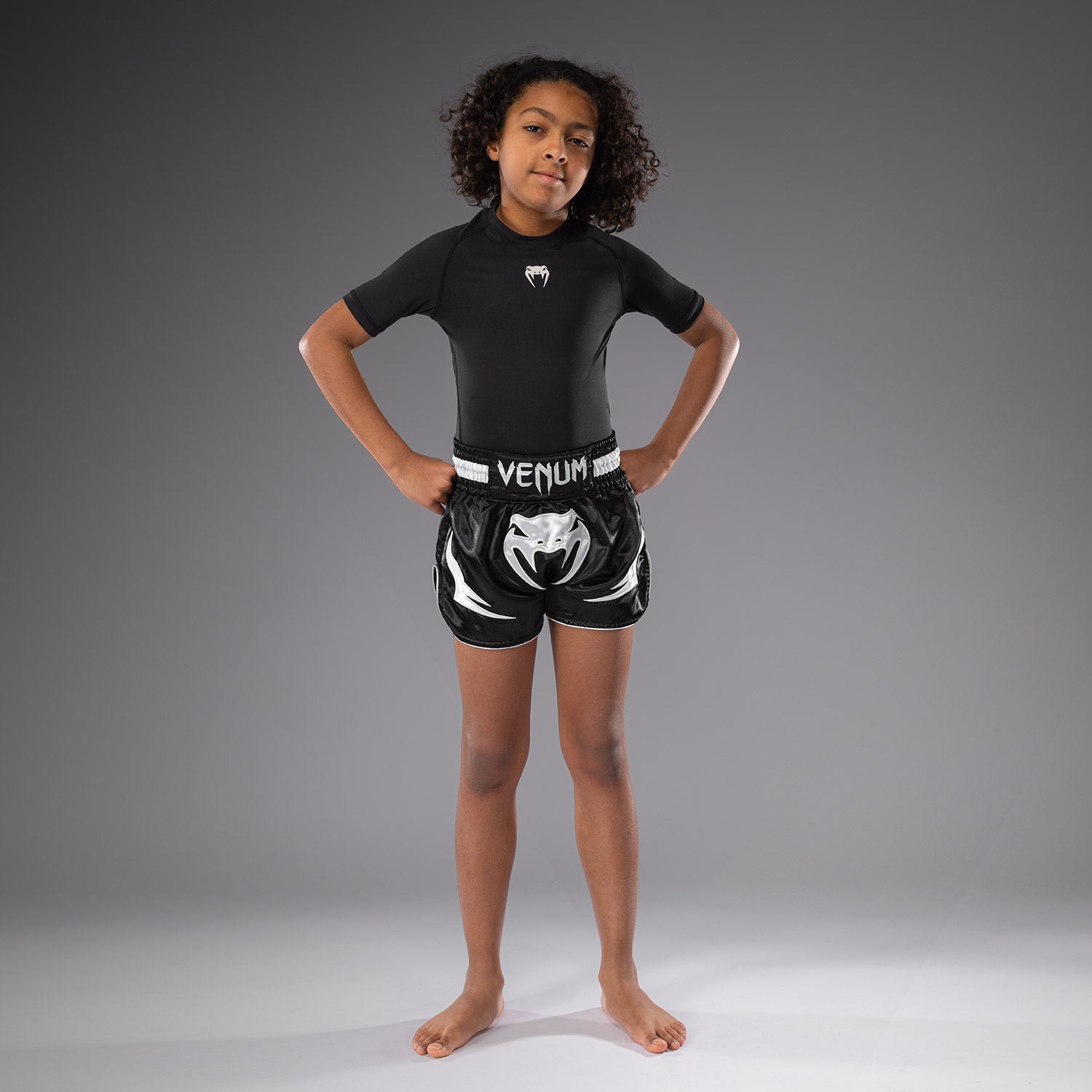 venum-inferno-kinder-muay-thai-shorts-schwarz image 5