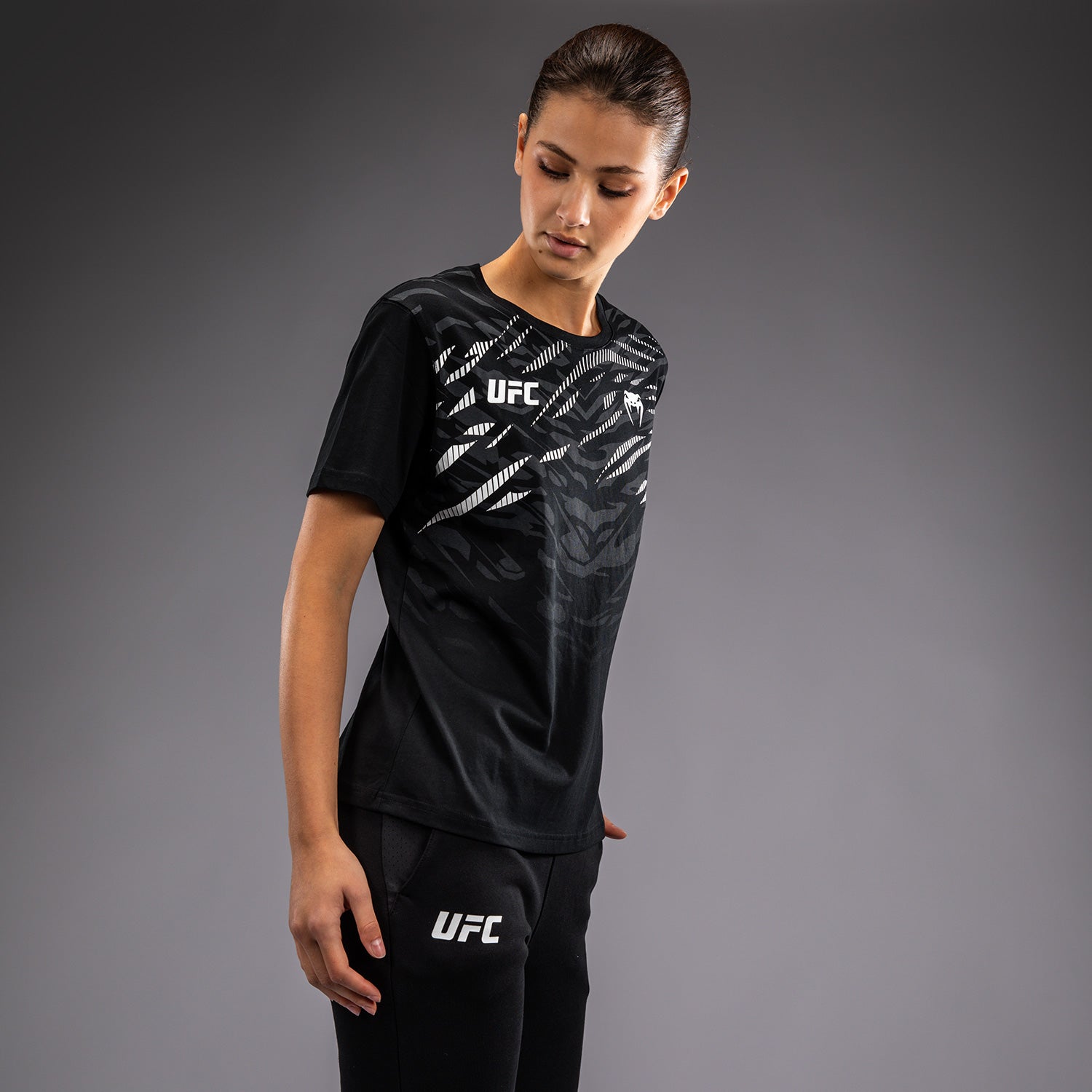 ufc-fusion-by-venum-replica-damen-t-shirt-kurzarm-schwarz image 4