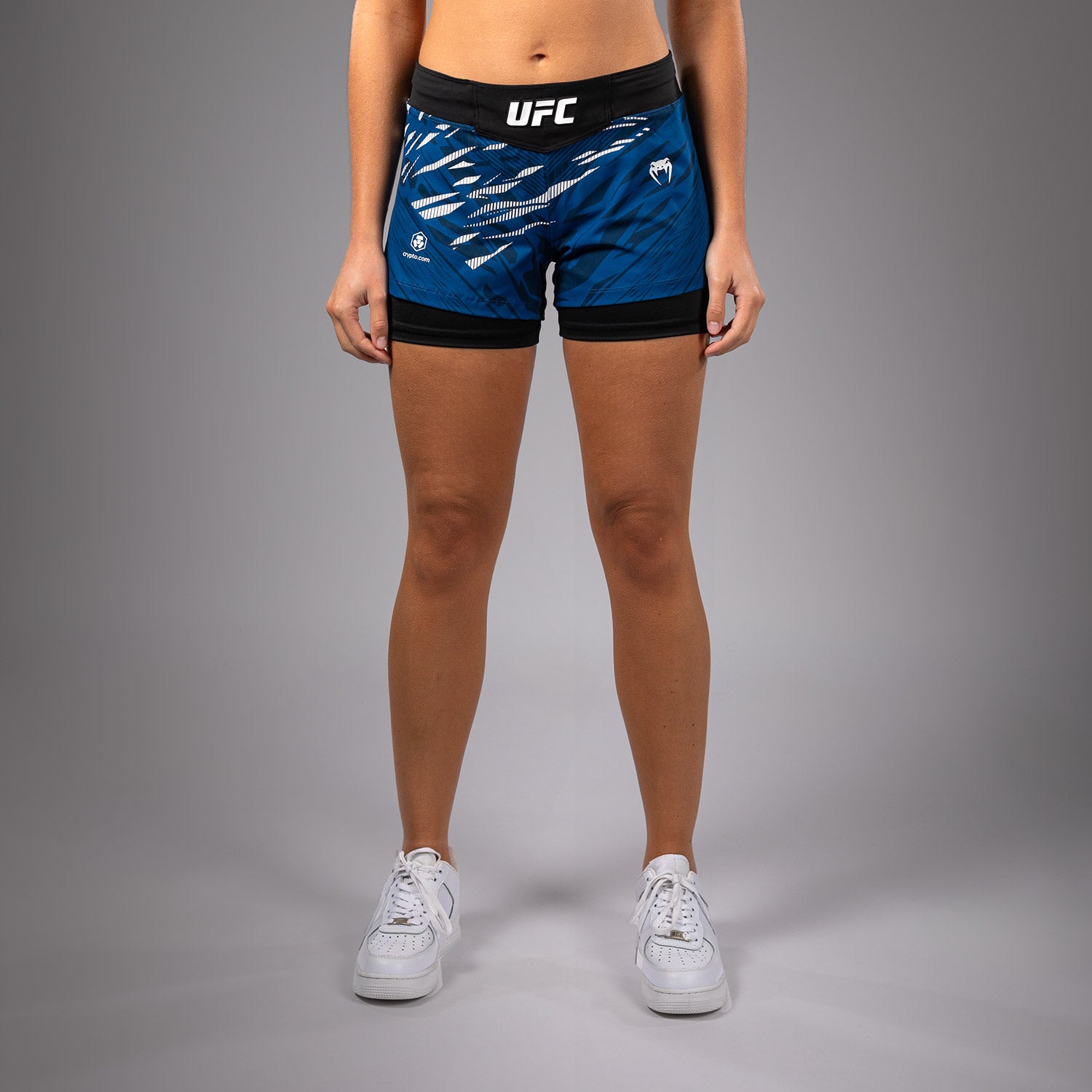 ufc-fusion-by-venum-authentic-fight-night-fight-short-damen-blau image 1