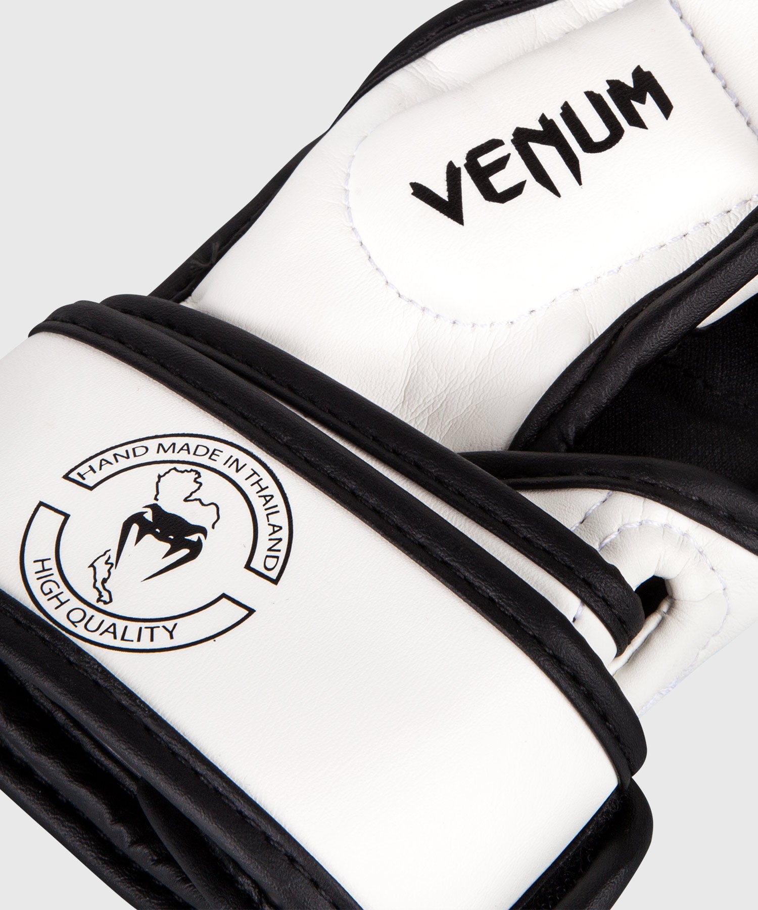 venum-impact-sparring-mma-handschuhe-wei-schwarz image 5