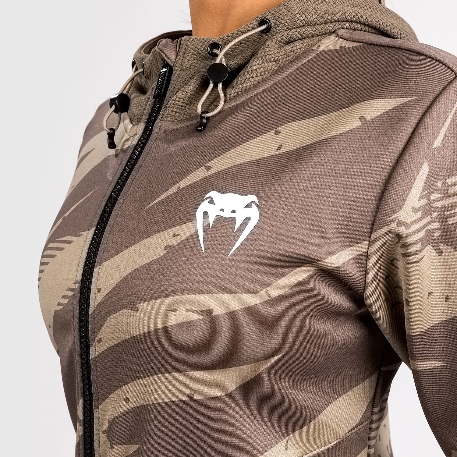 ufc-adrenaline-by-venum-fight-week-zip-hoodie-damen-desert-camo image 5