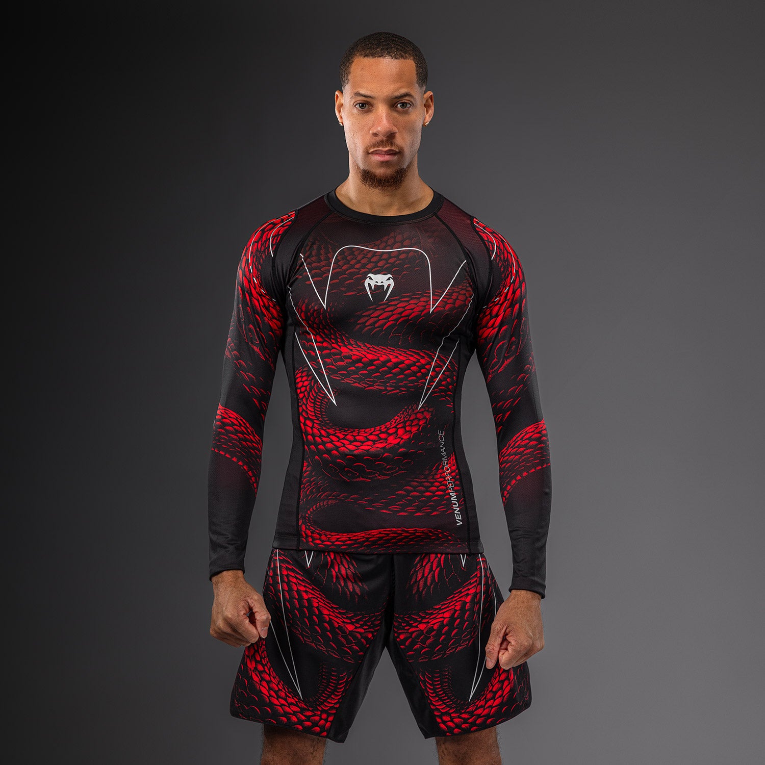 venum-matupa-rashguard-langarm-schwarz-rot-silber image 1