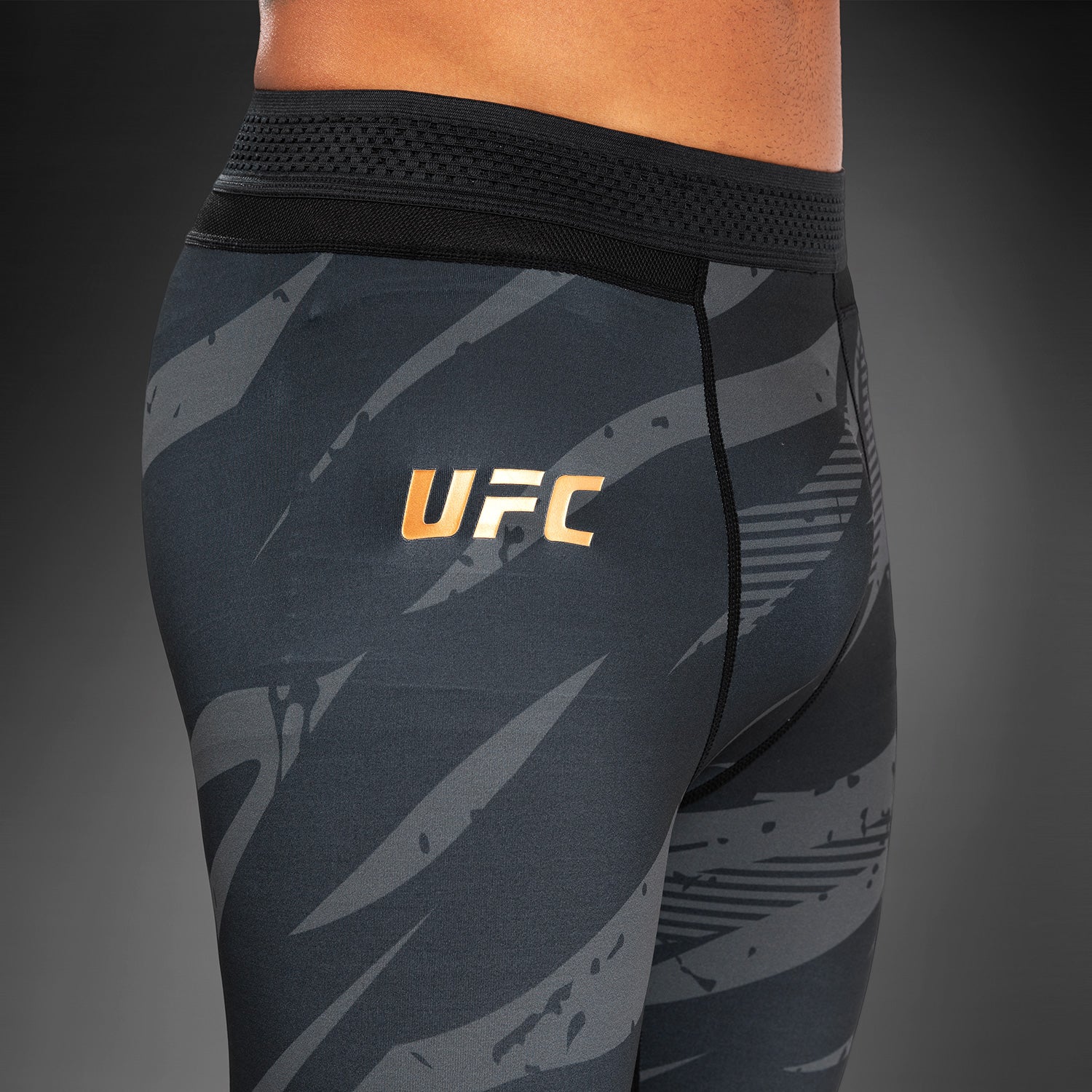 ufc-adrenaline-by-venum-fight-week-performance-herren-tight-urban-camo image 5