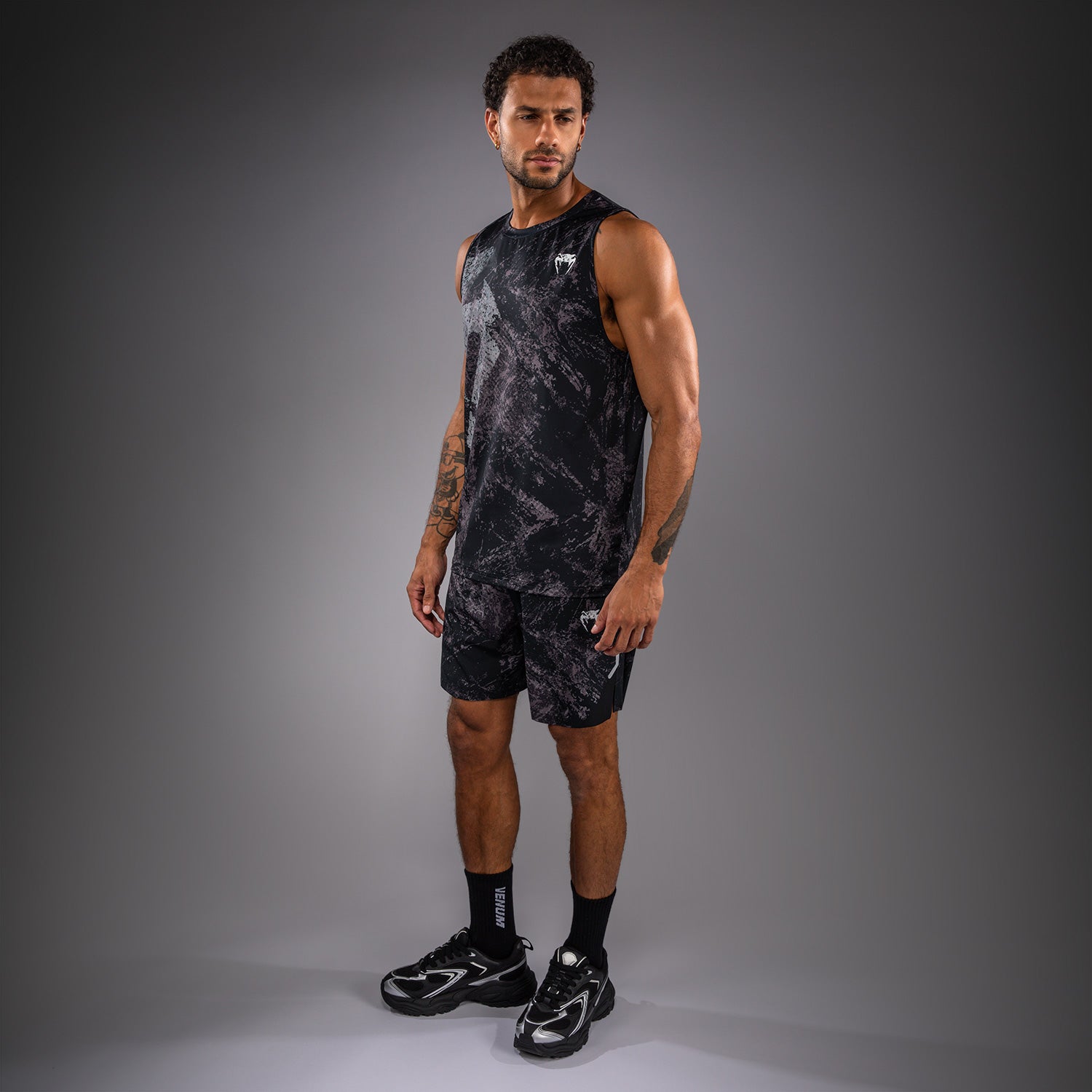 venum-rage-workout-dry-tech-tanktop-schwarz-grau-herren image 3