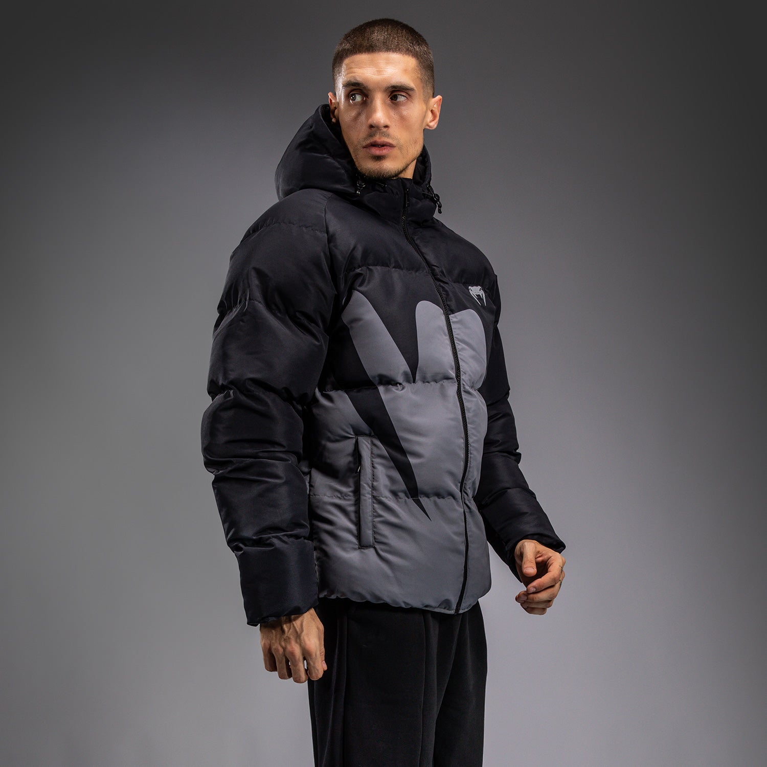 venum-attack-daunenjacke-herren-storm-grau image 2