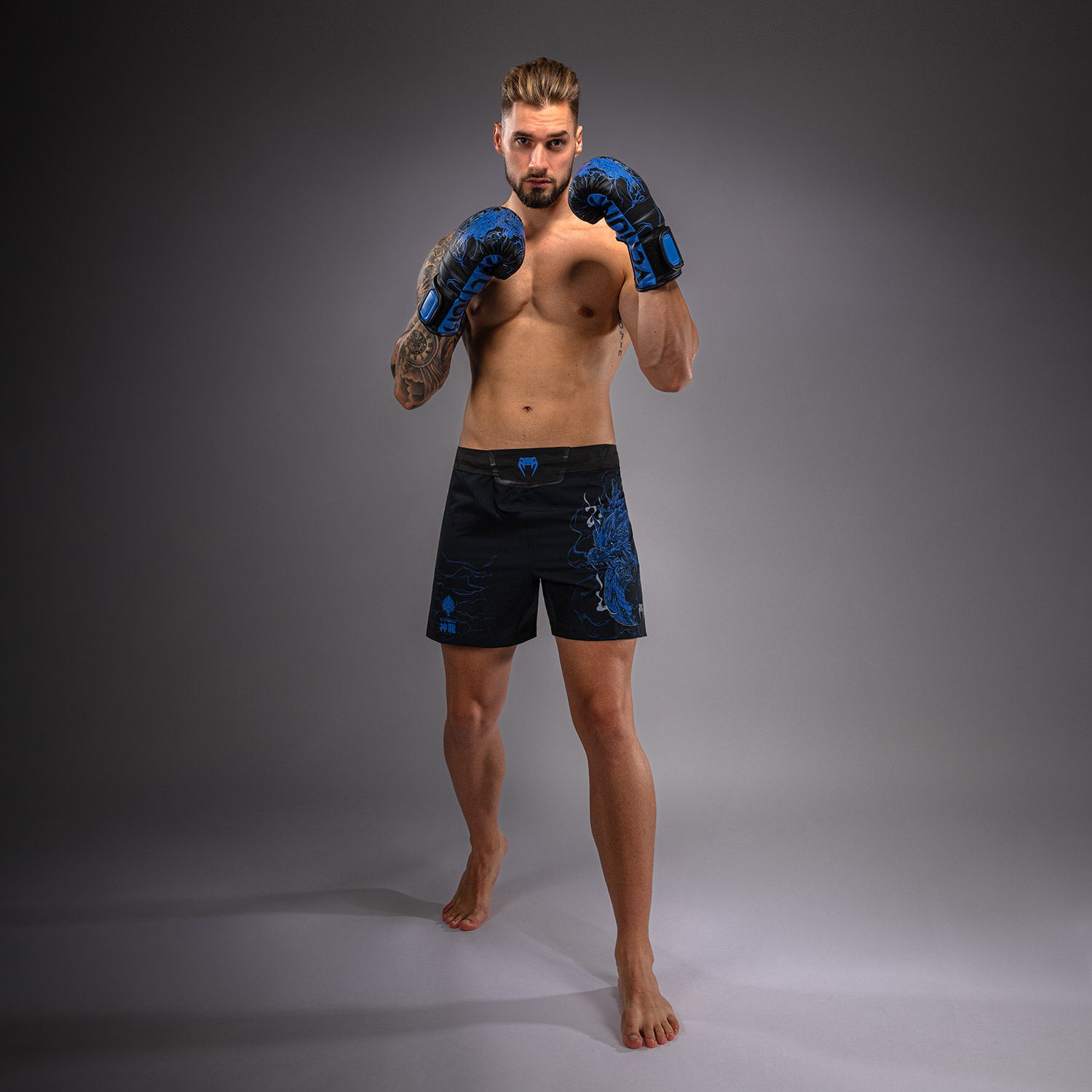 venum-thunder-dragon-fightshorts-herren-schwarz-k-nigsblau image 1