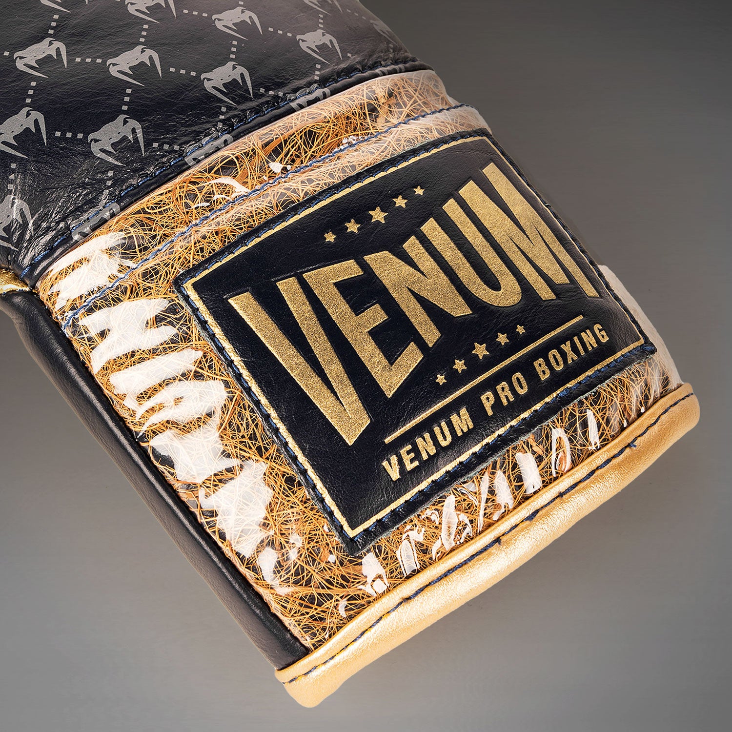venum-coco-monogram-pro-boxhandschuhe-slate-blue image 4