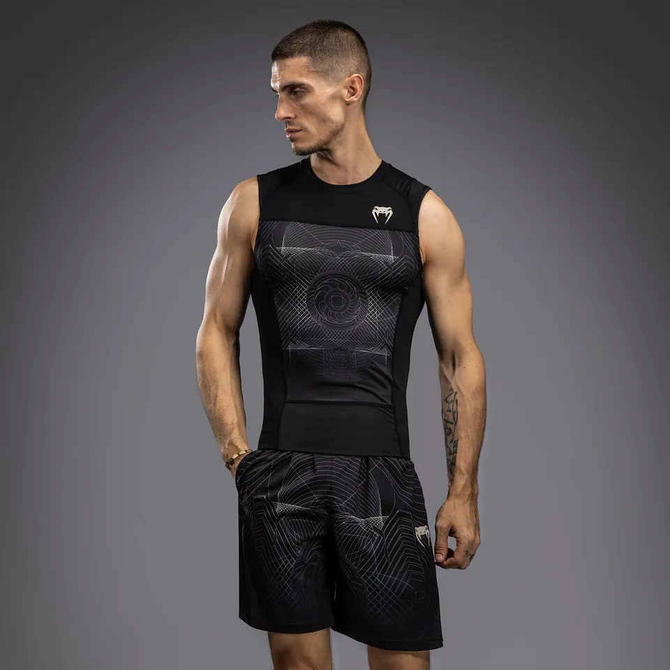 venum-g-fit-air-herren-rashguard-rmellos-tiefschwarz-w-stensand image 1