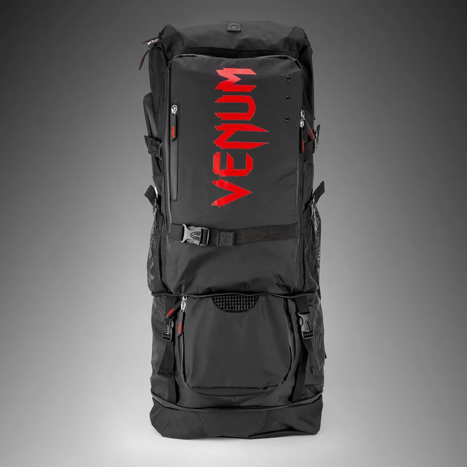 venum-challenger-xtrem-evo-rucksack-schwarz-rot image 1