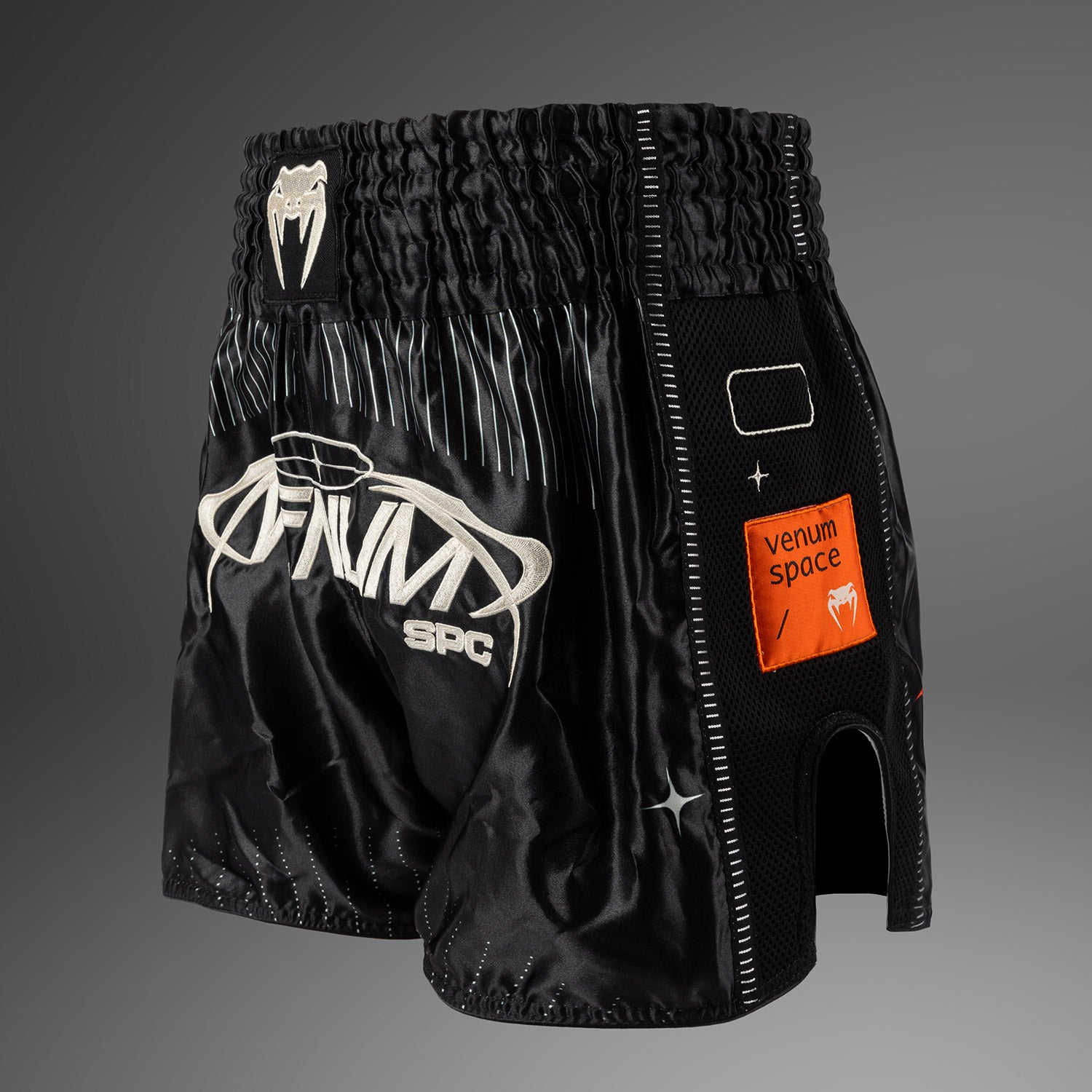 venum-eclipse-muay-thai-shorts-schwarz-ivory image 4