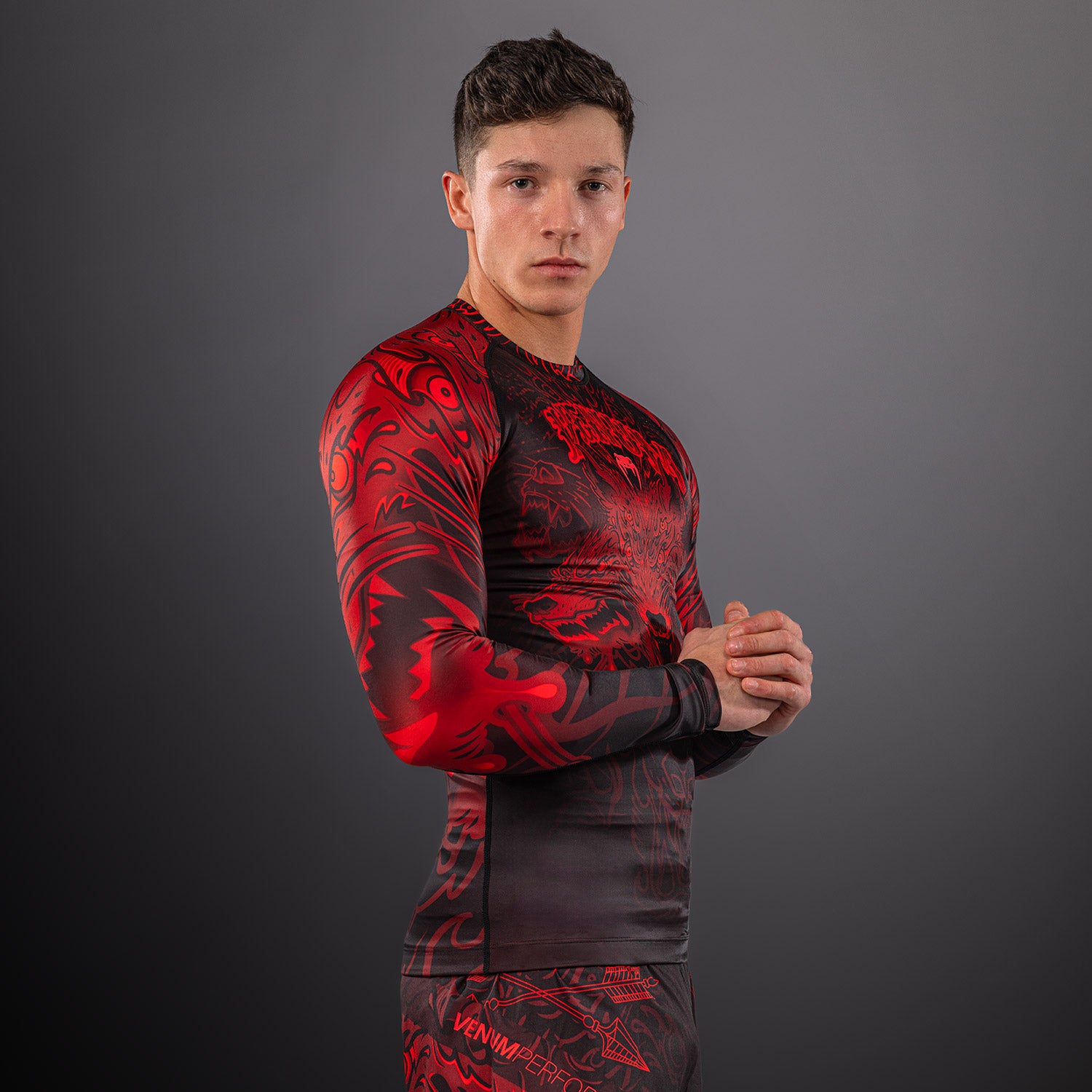 venum-wolf-atak-langarm-rashguard-schwarz-rot image 7