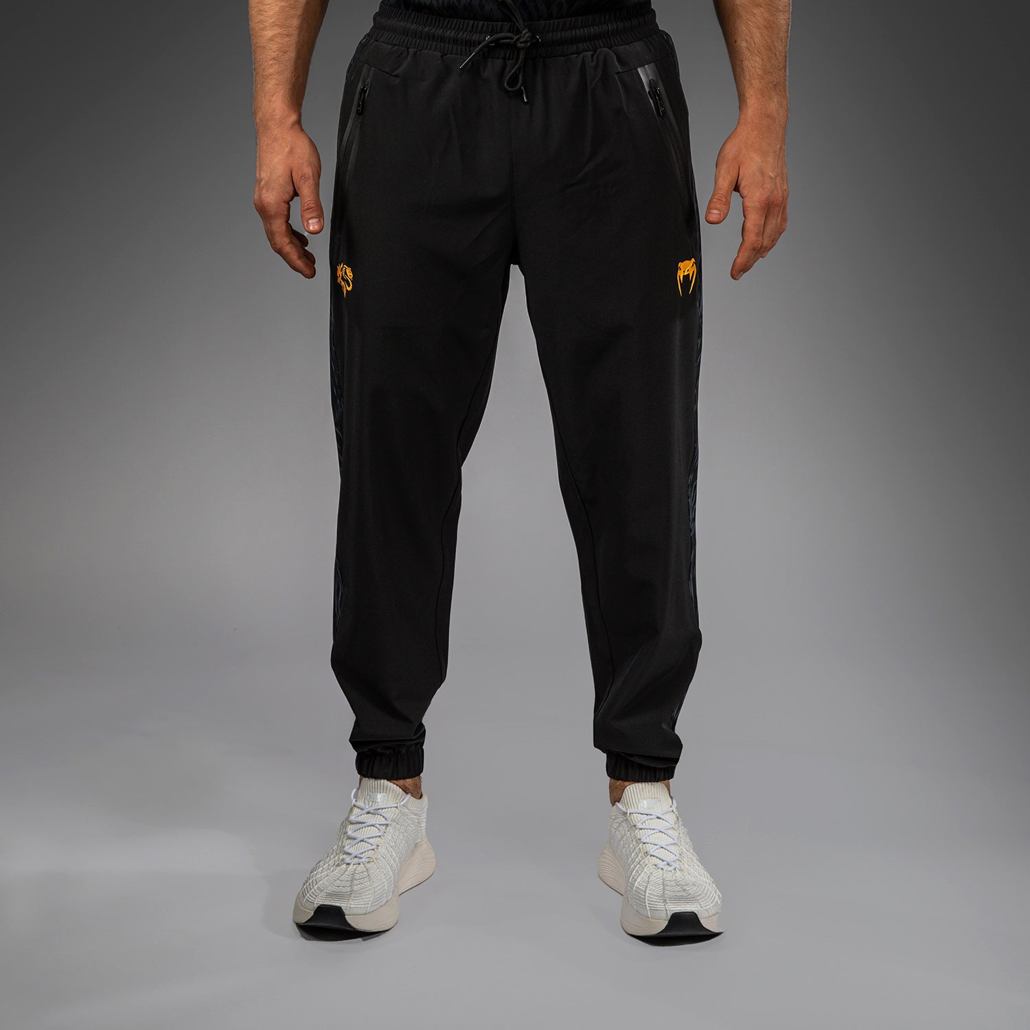 venum-x-chimaev-jogginghose-wild-borz-schwarz-grau image 1