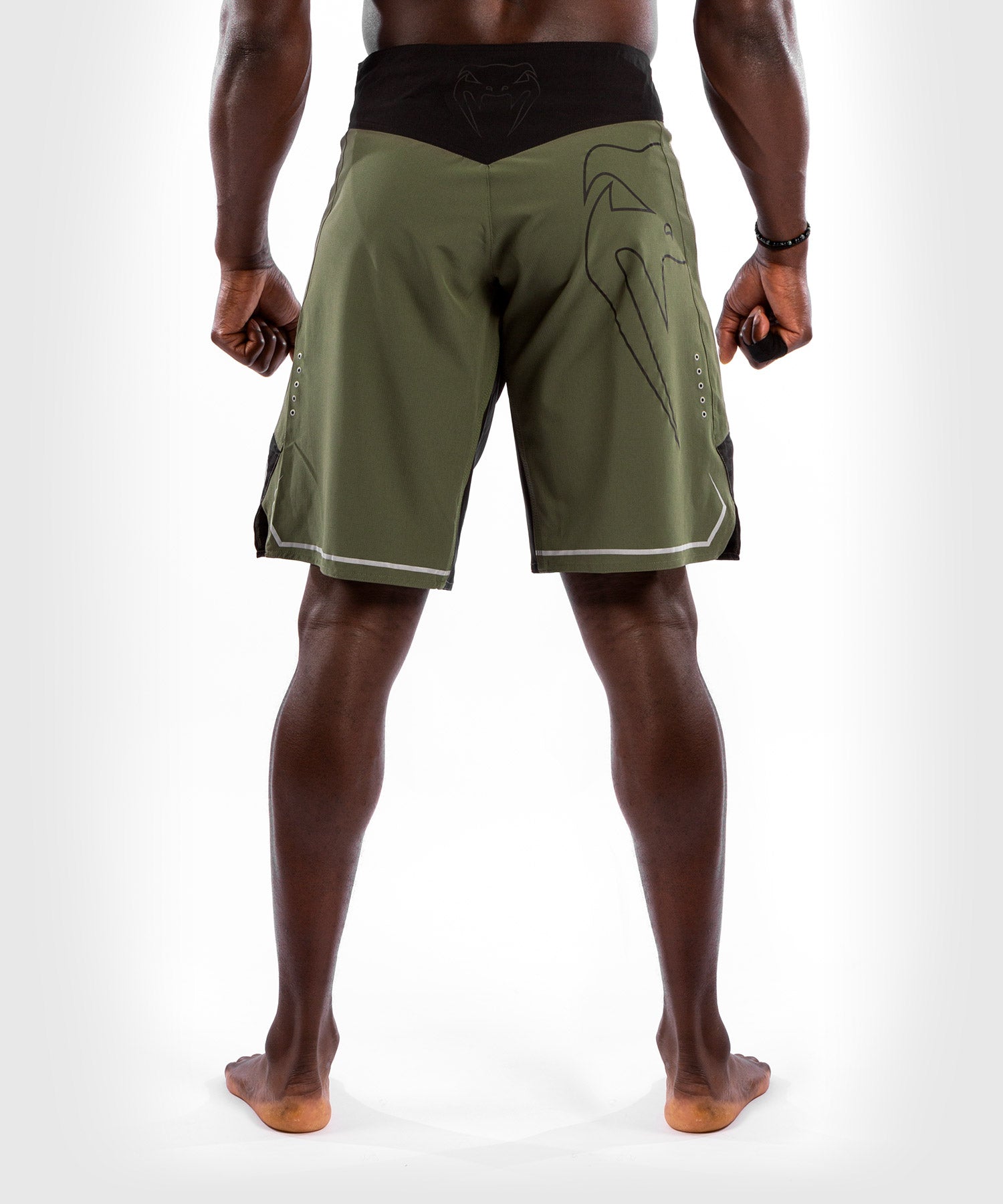 venum-light-4-0-fightshorts-khaki-silber image 2