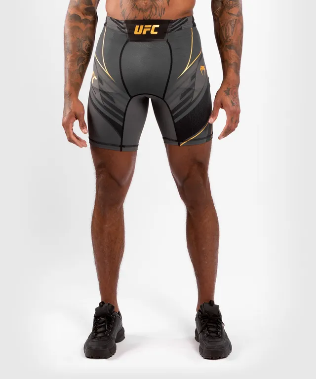 venum-ufc-authentic-fight-night-herren-vale-tudo-shorts-long-fit-champion-schwar image 1