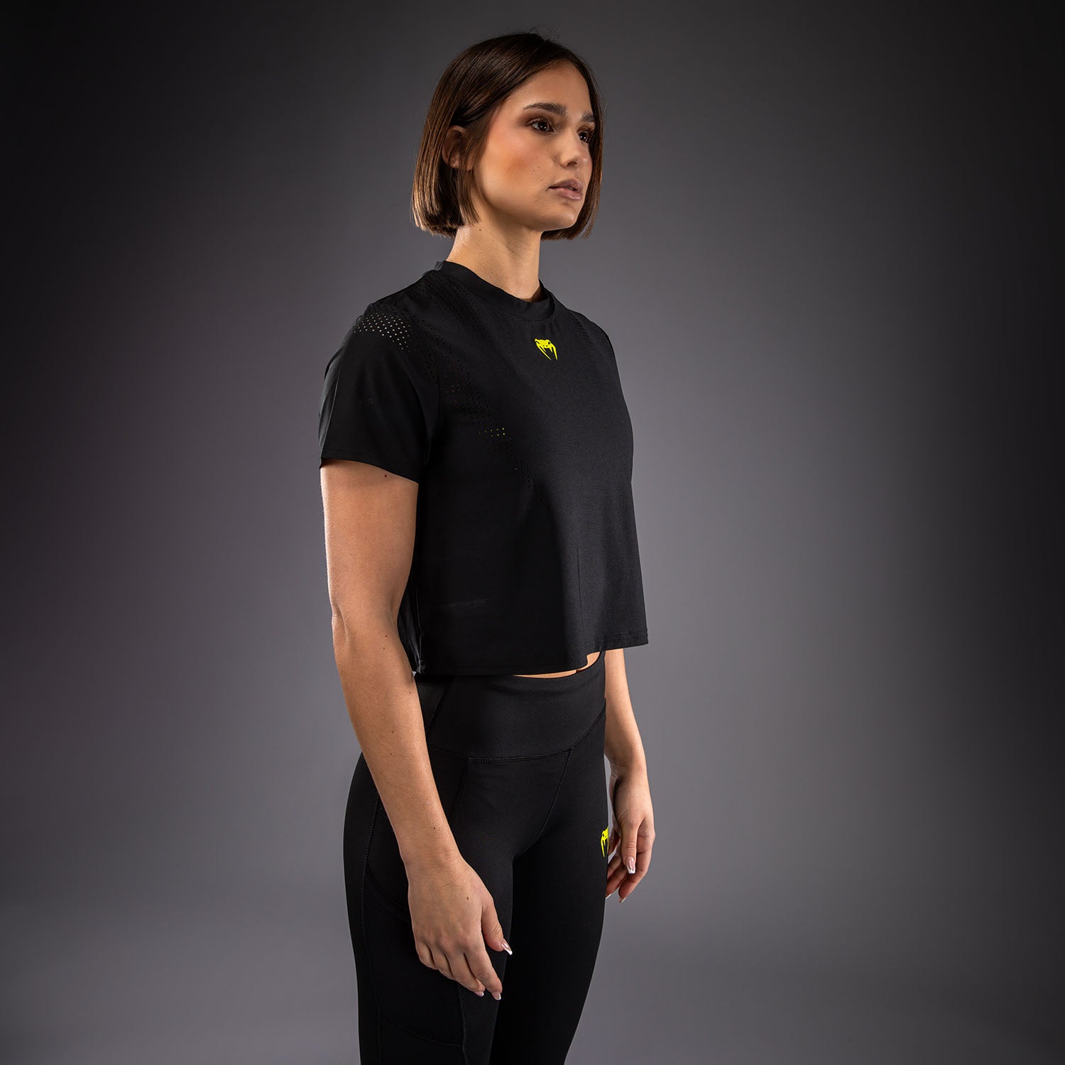 venum-lazer-dry-tech-t-shirt-damen-schwarz-gelb image 3