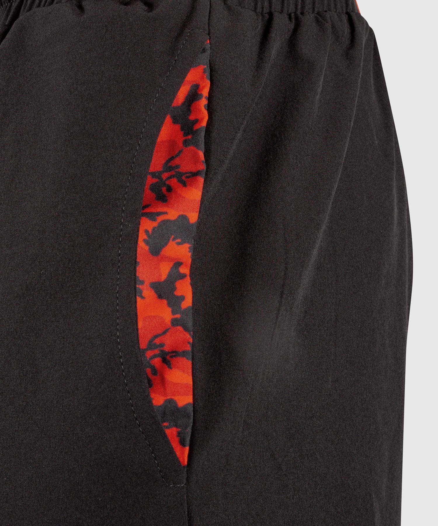 venum-classic-trainingsshorts-schwarz-rot image 7