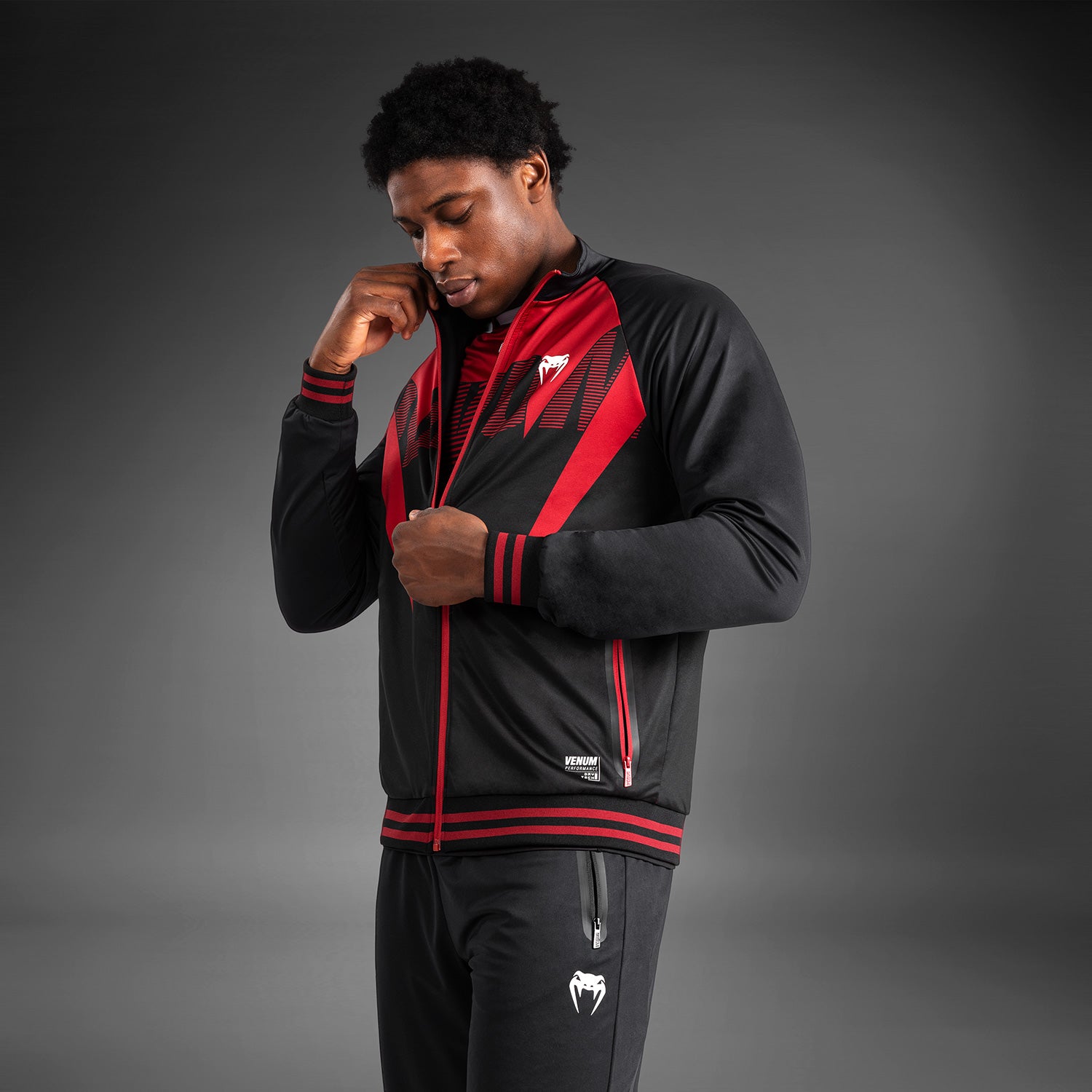 venum-adrenaline-herren-trainingsjacke-rot-schwarz image 4