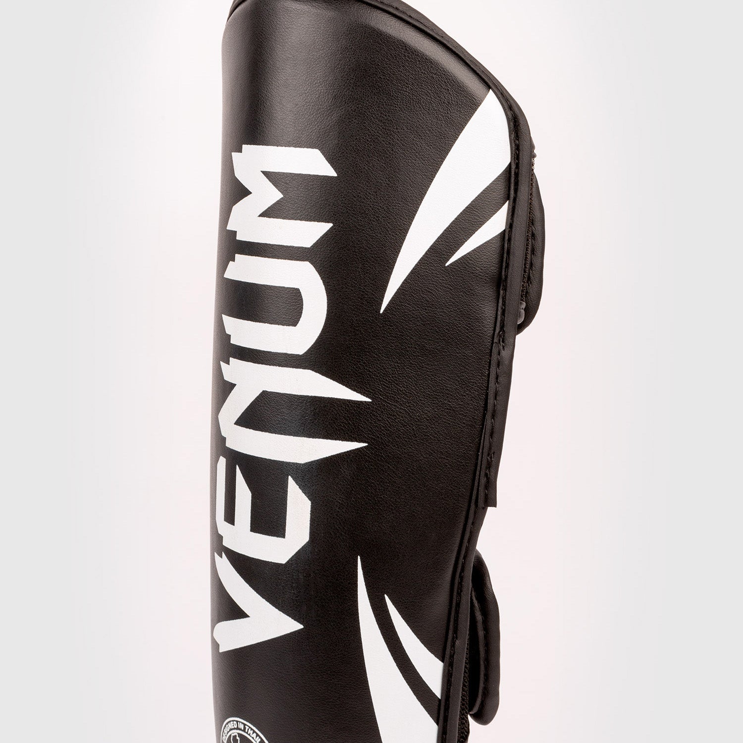 venum-challenger-kinder-schienbeinschoner-schwarz-wei image 4