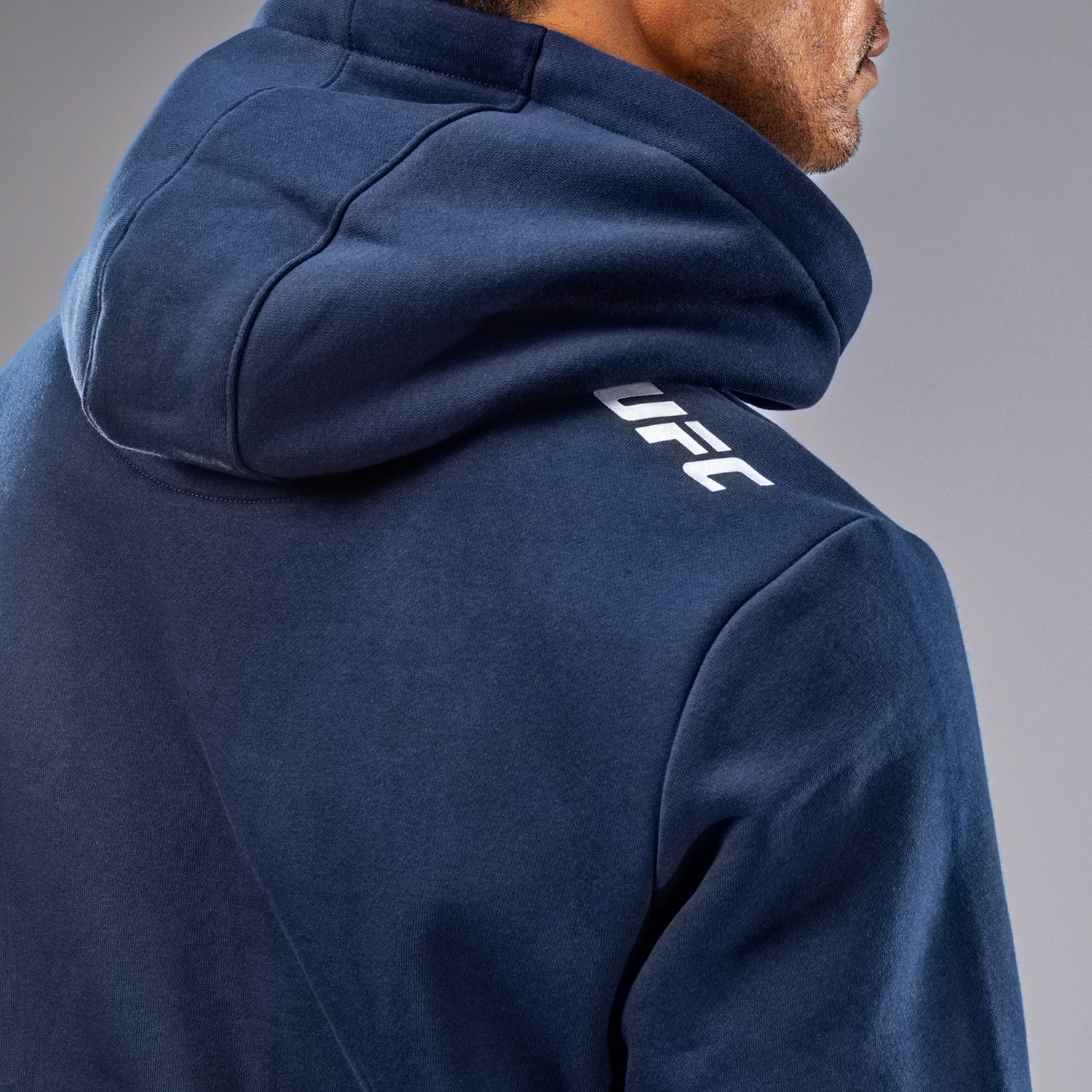 ufc-fusion-by-venum-fight-week-pullover-hoodie-herren-solid-ozeanisches-blau image 7
