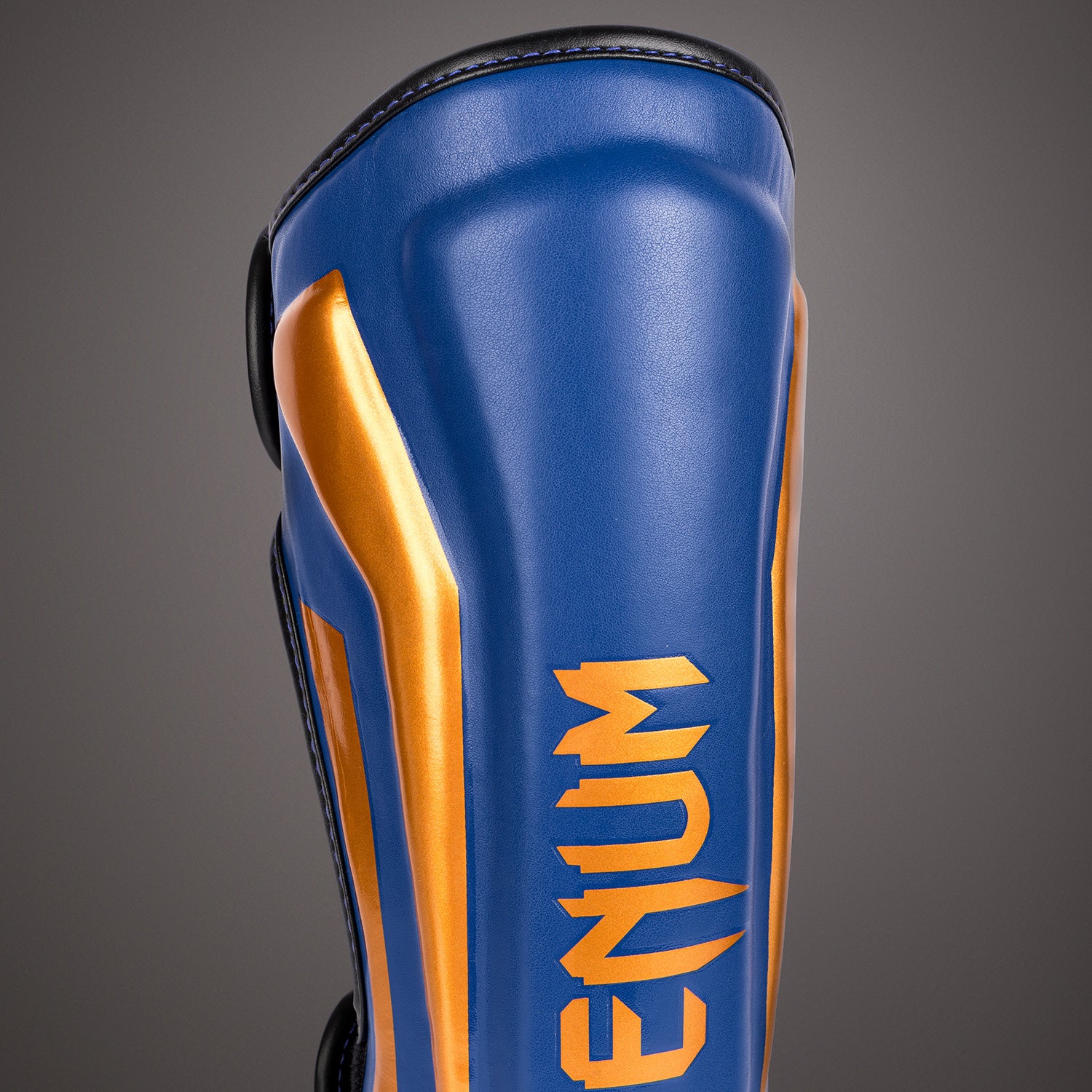 venum-elite-schienbeinschoner-royal-blau-spezialausgabe image 4