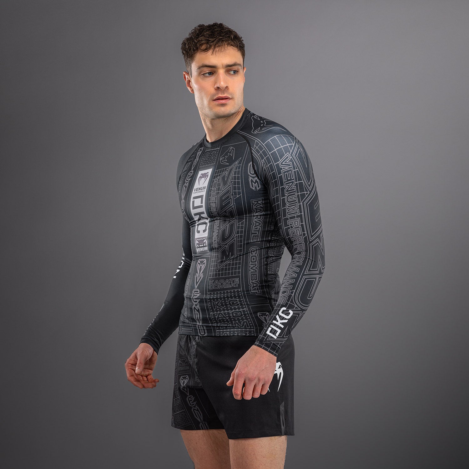 karate-combat-by-venum-langarm-rashguard-schwarz-grau image 3