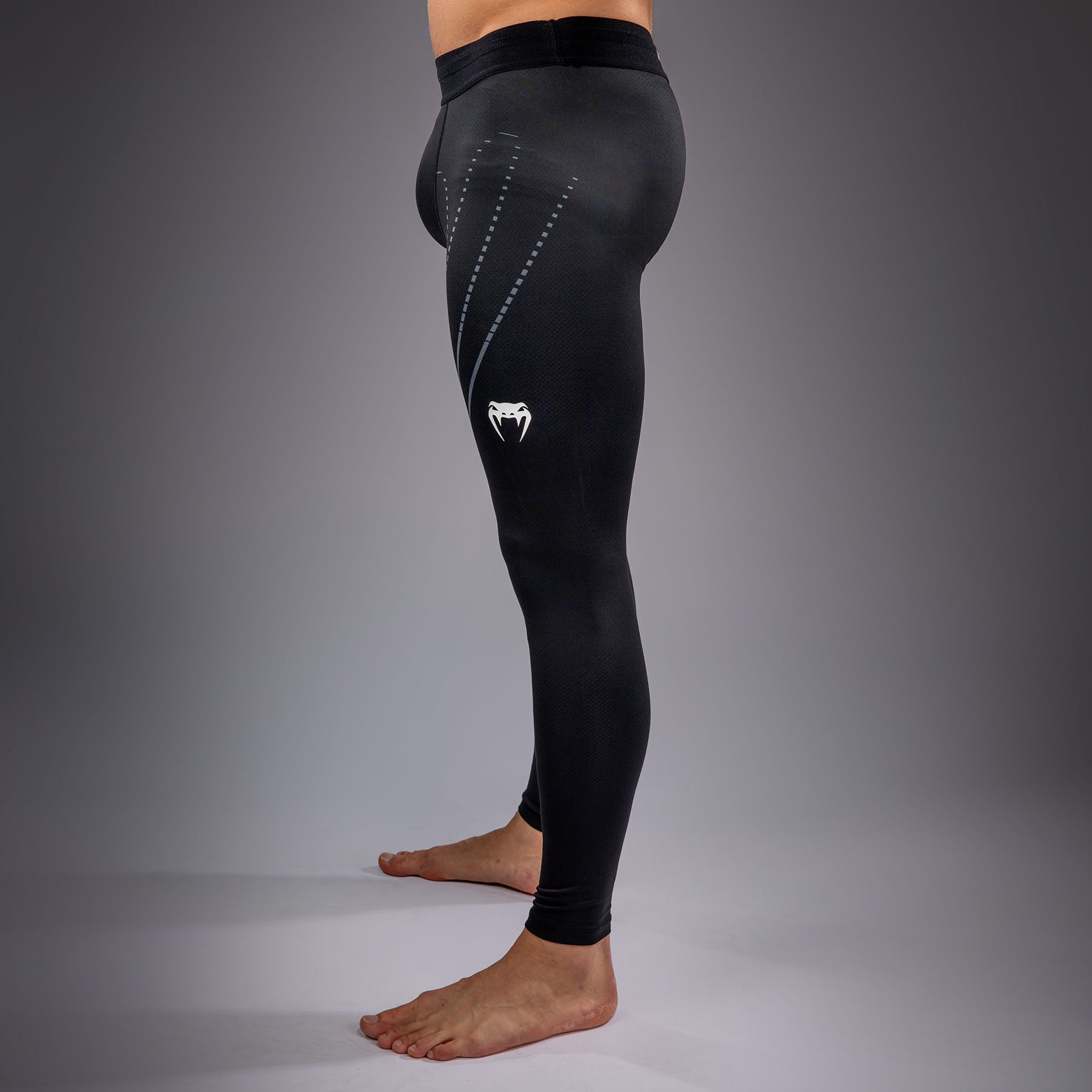 venum-edge-spats-kompressionsleggings-herren-schwarz-sand image 4