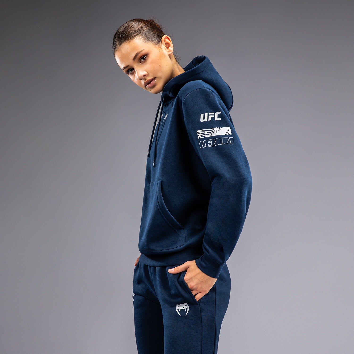 ufc-fusion-by-venum-fight-week-damen-hoodie-ozeanblau image 3