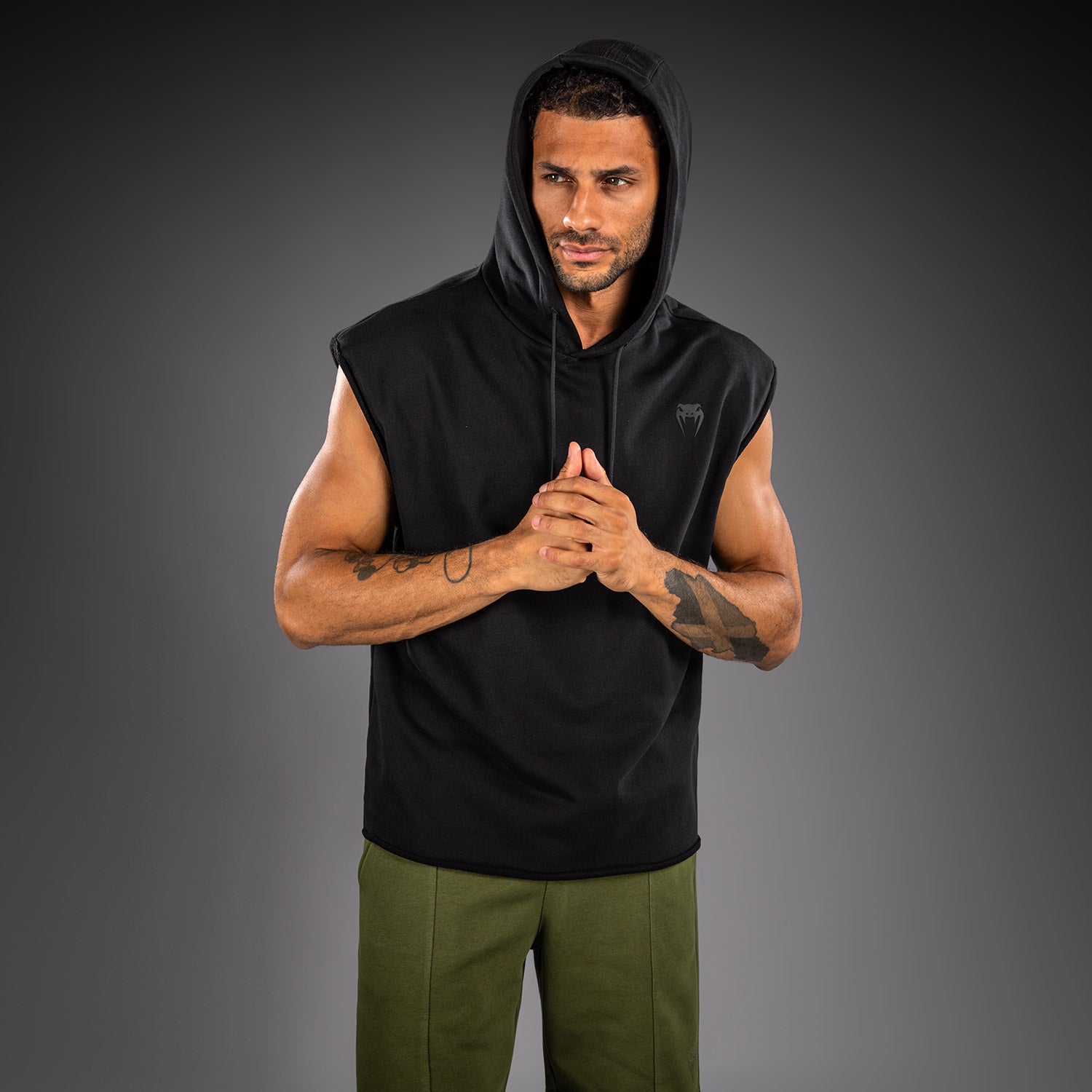 venum-divide-rmelloser-kapuzenpullover-schwarz-f-r-herren image 2