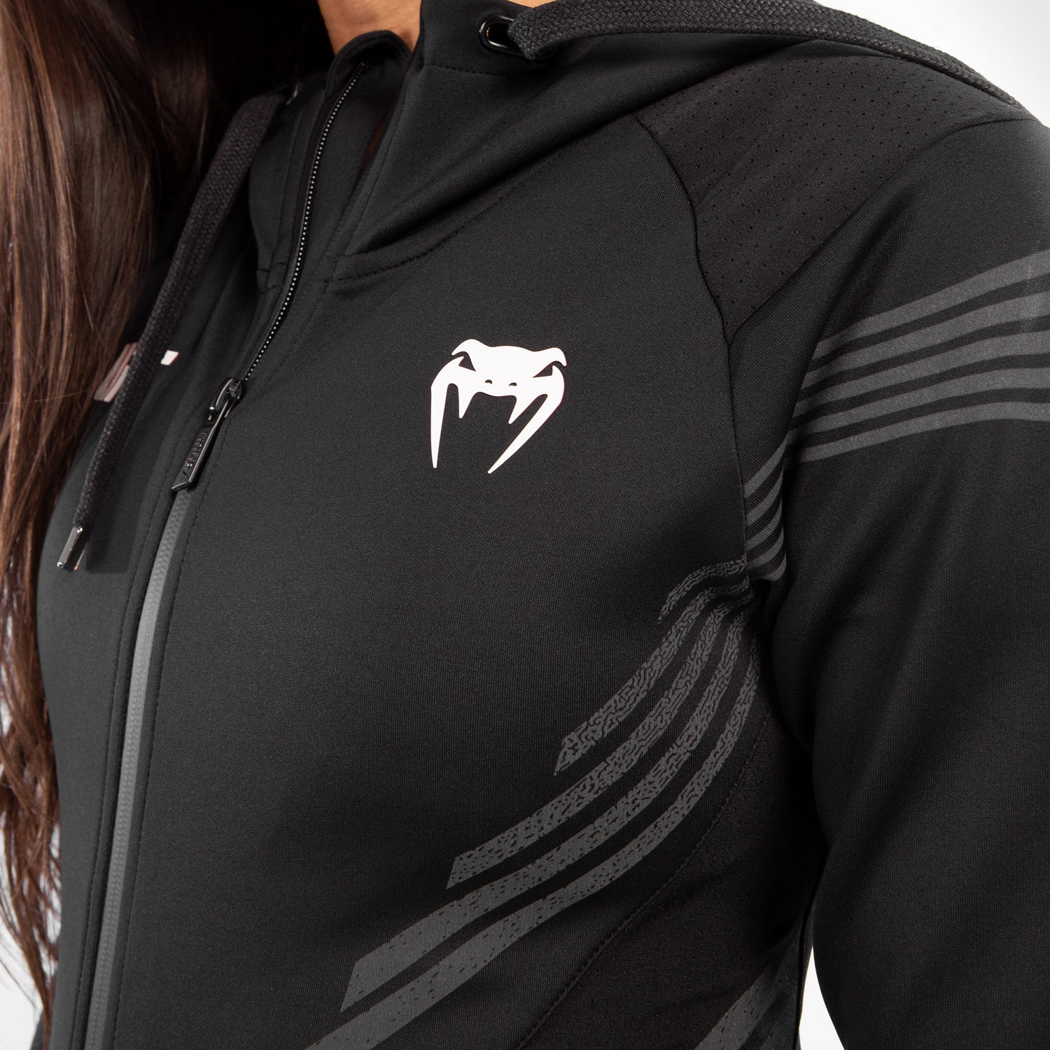 ufc-venum-authentic-fight-night-walkout-hoodie-damen-schwarz image 6
