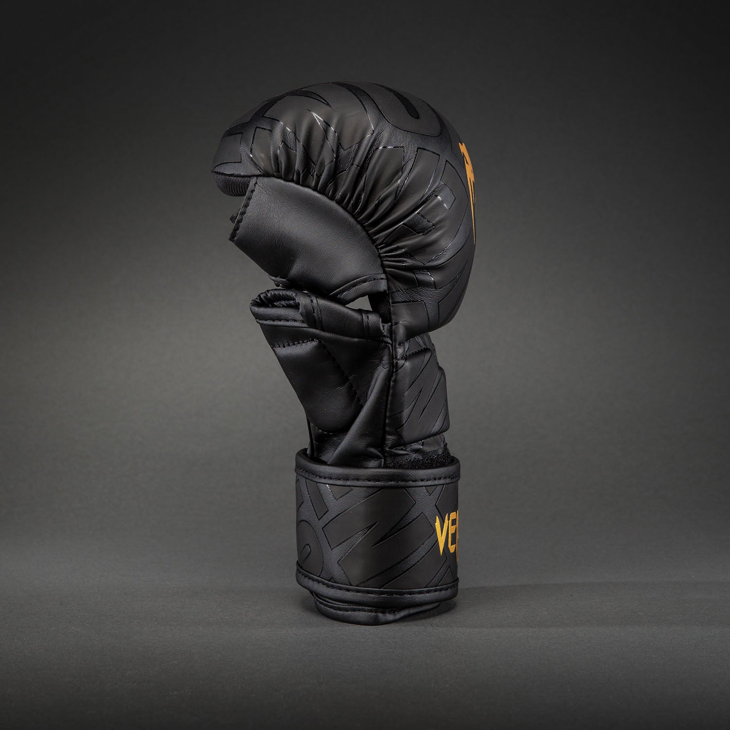 venum-contender-1-5-xt-3d-sparringhandschuhe-schwarz-gold image 4