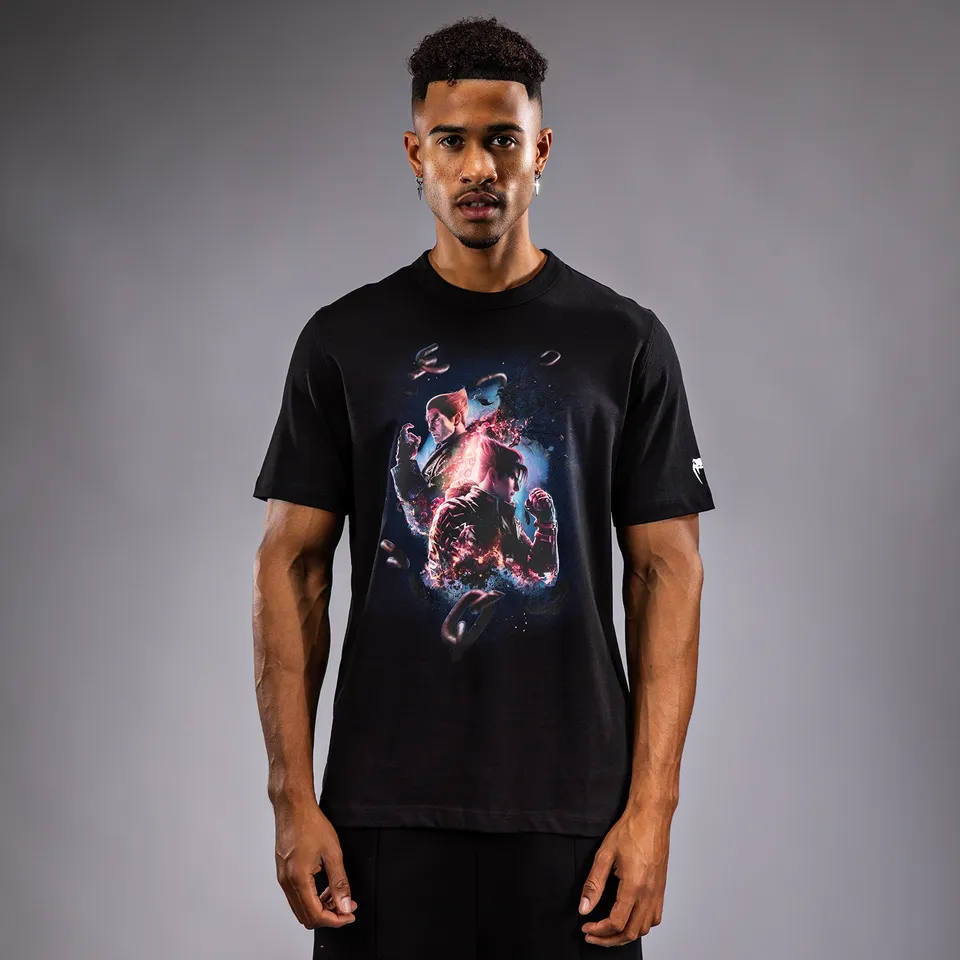 venum-x-tekken-8-t-shirt-poster-schwarz-wei image 1